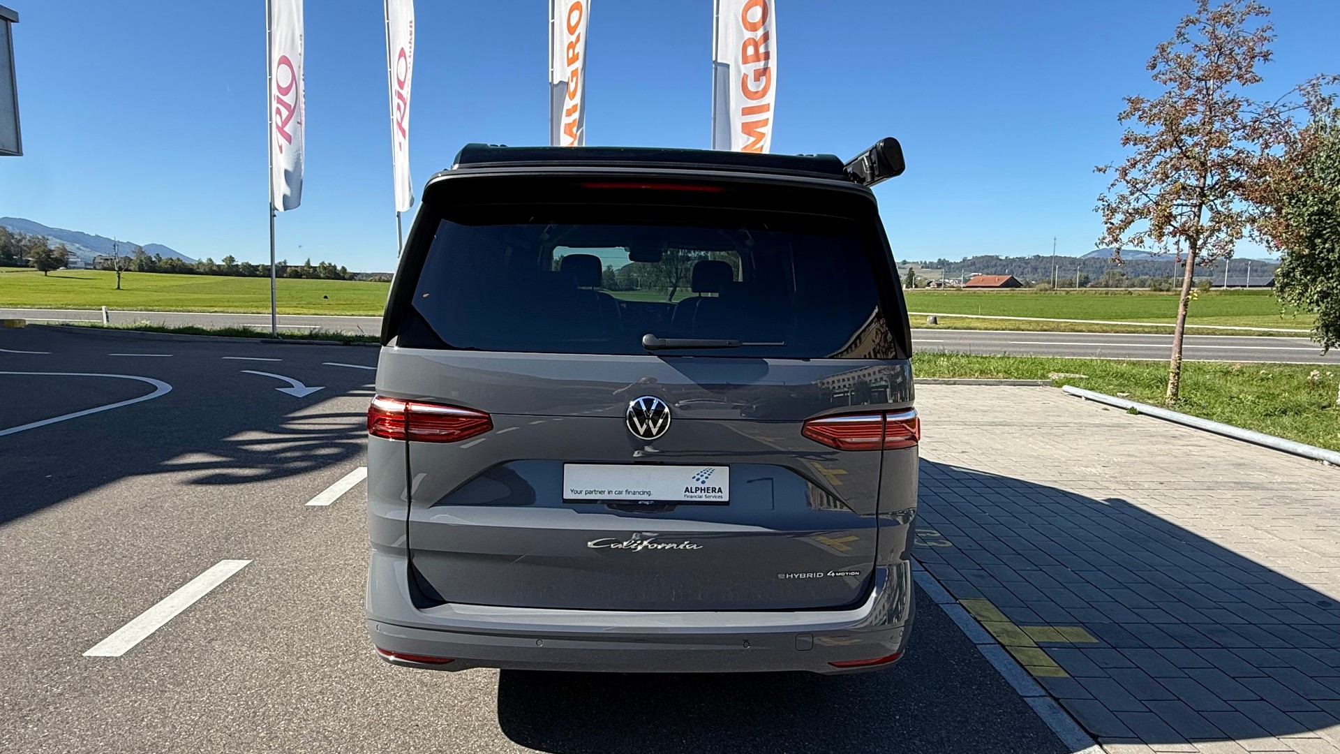 VW California eHybrid Beach Tour Liberty 4Motion 245PS-image-5