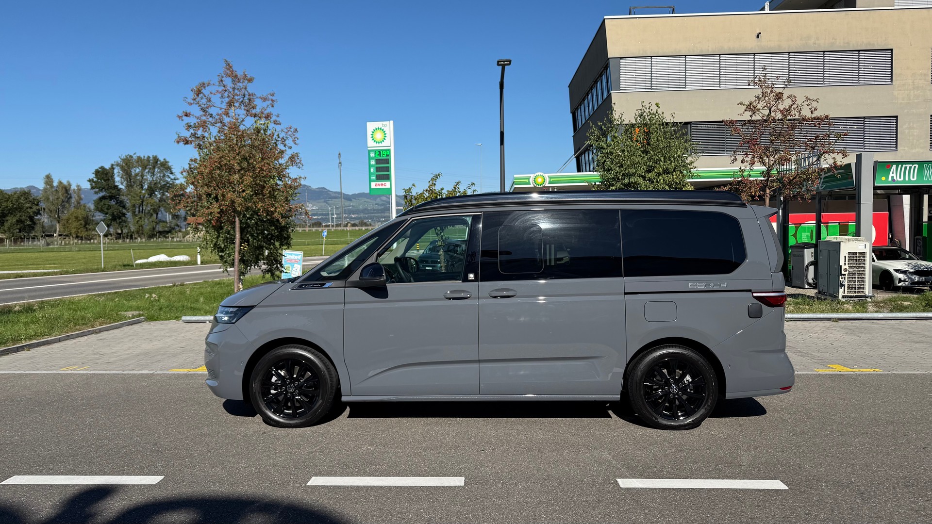 VW California eHybrid Beach Tour Liberty 4Motion 245PS-image-2
