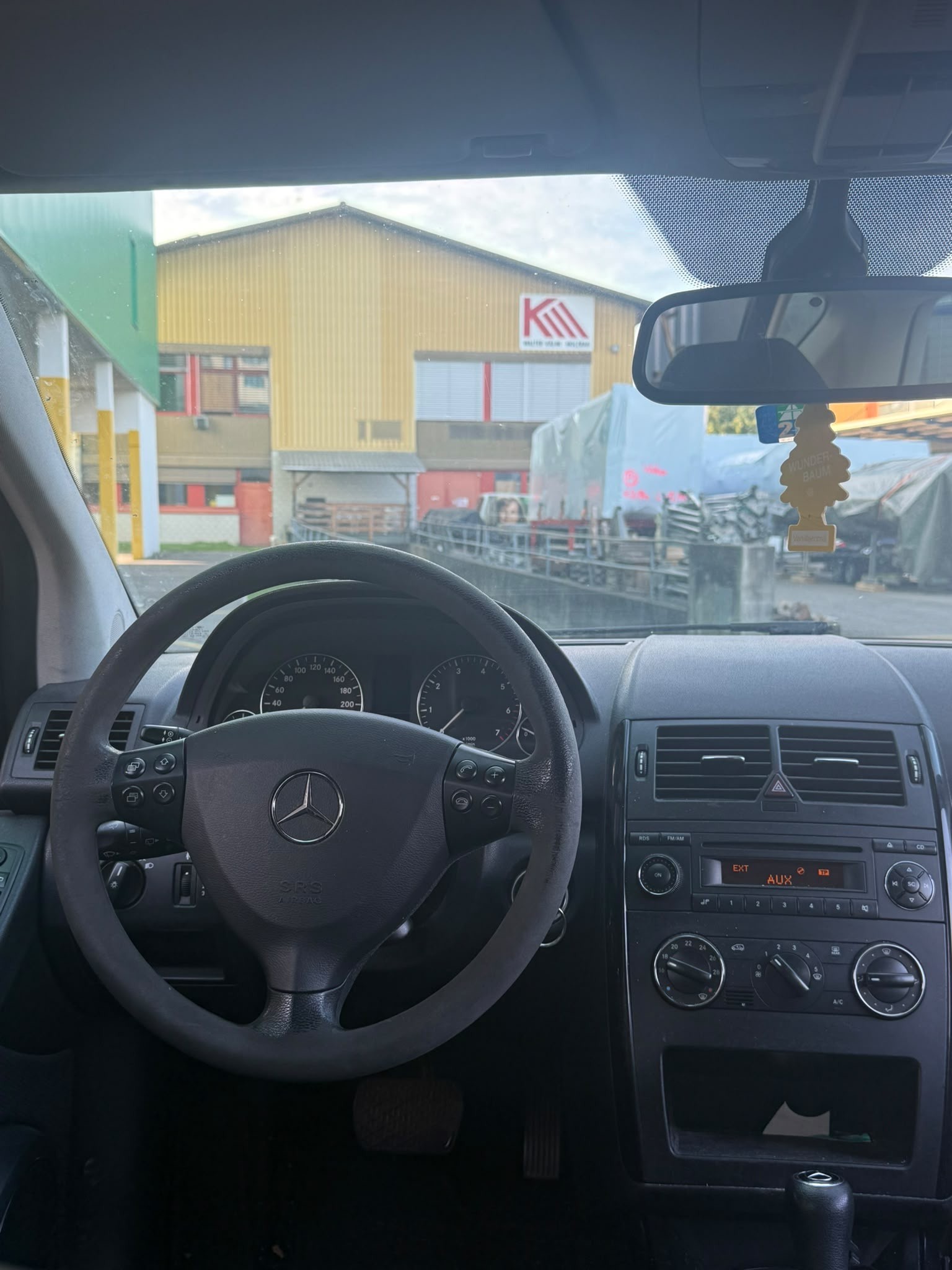MERCEDES-BENZ A 150 Elégance Edition A-image-9