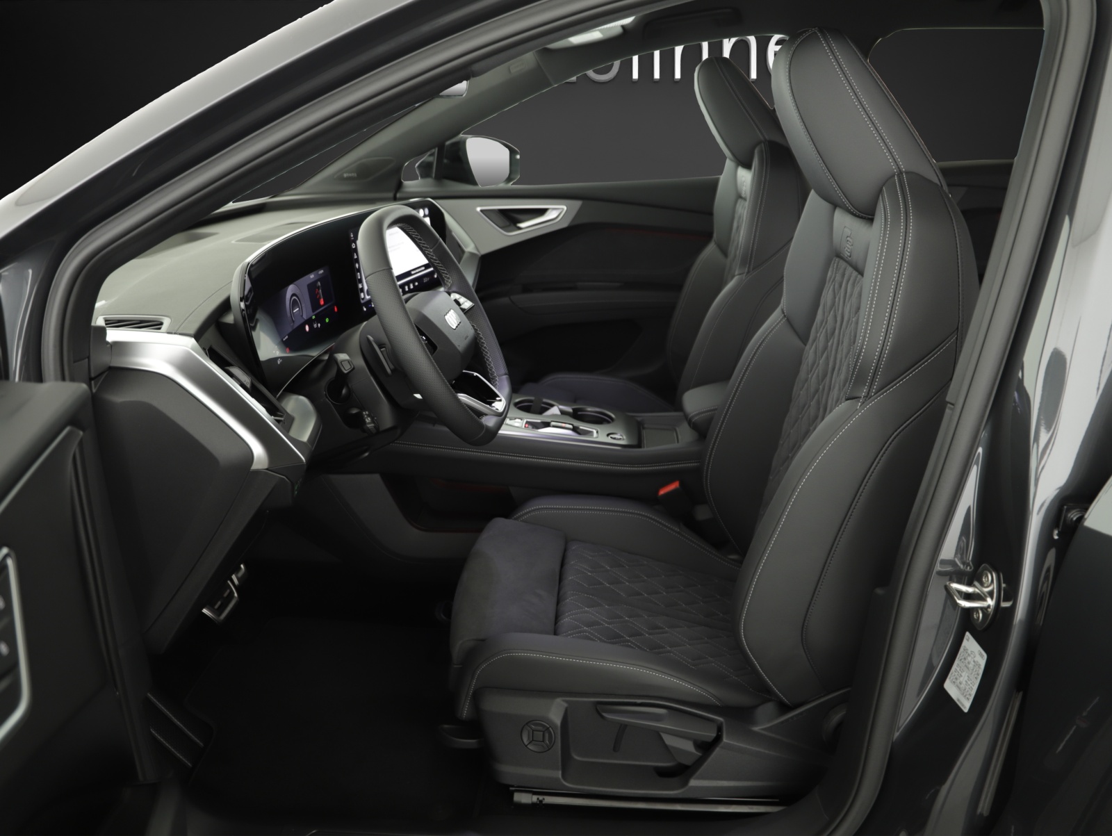 AUDI Q4 e-tron SUV quattro-image-8