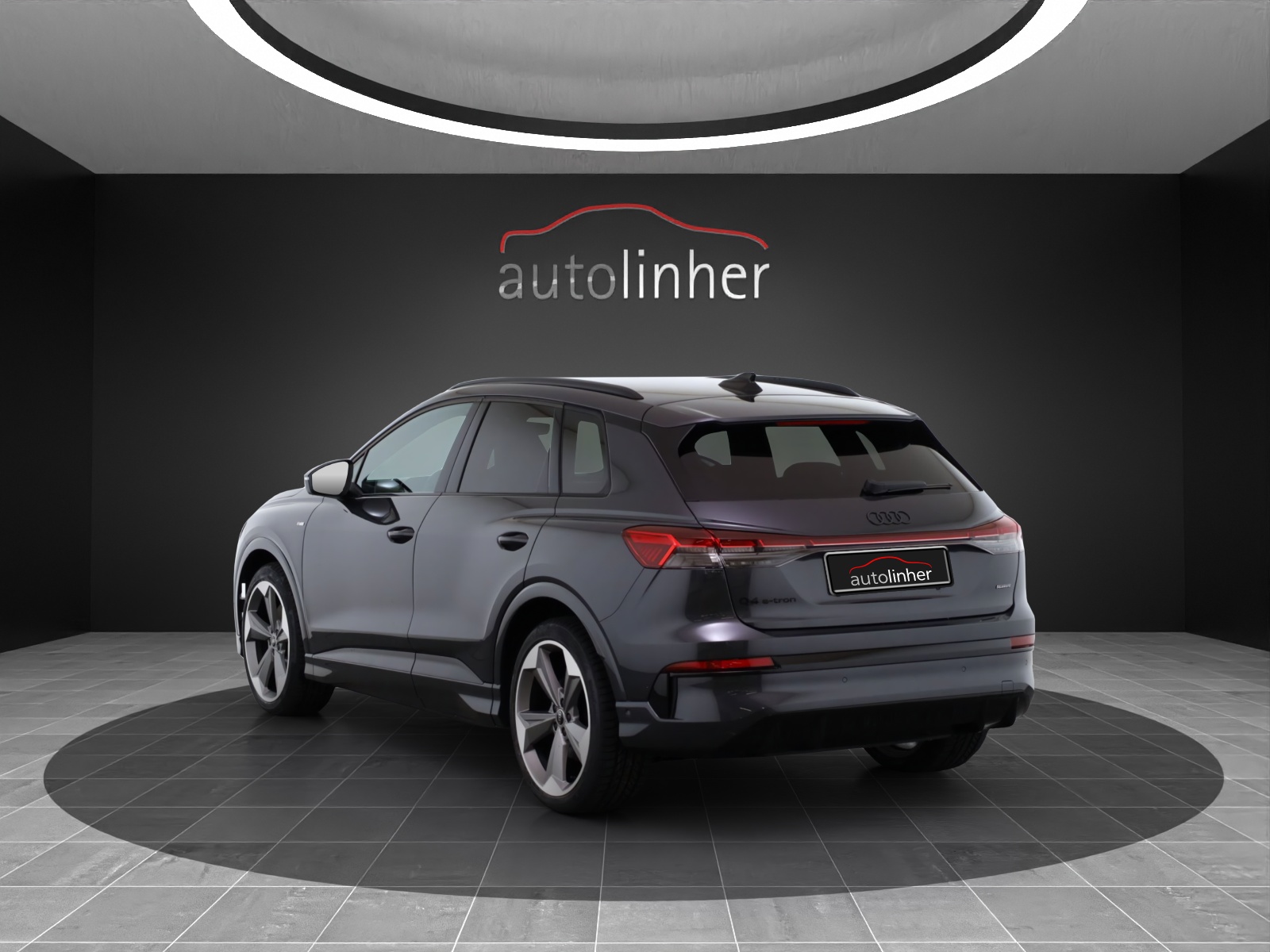 AUDI Q4 e-tron SUV quattro-showroom-element-2