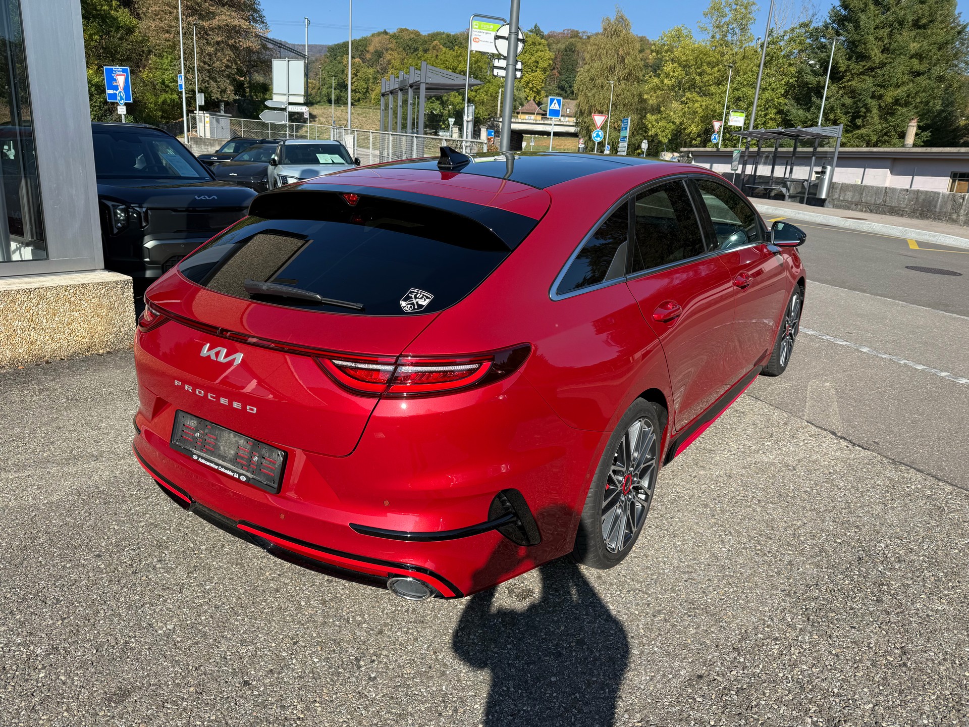 KIA ProCeed 1.6 T-GDi GT DCT-image-2