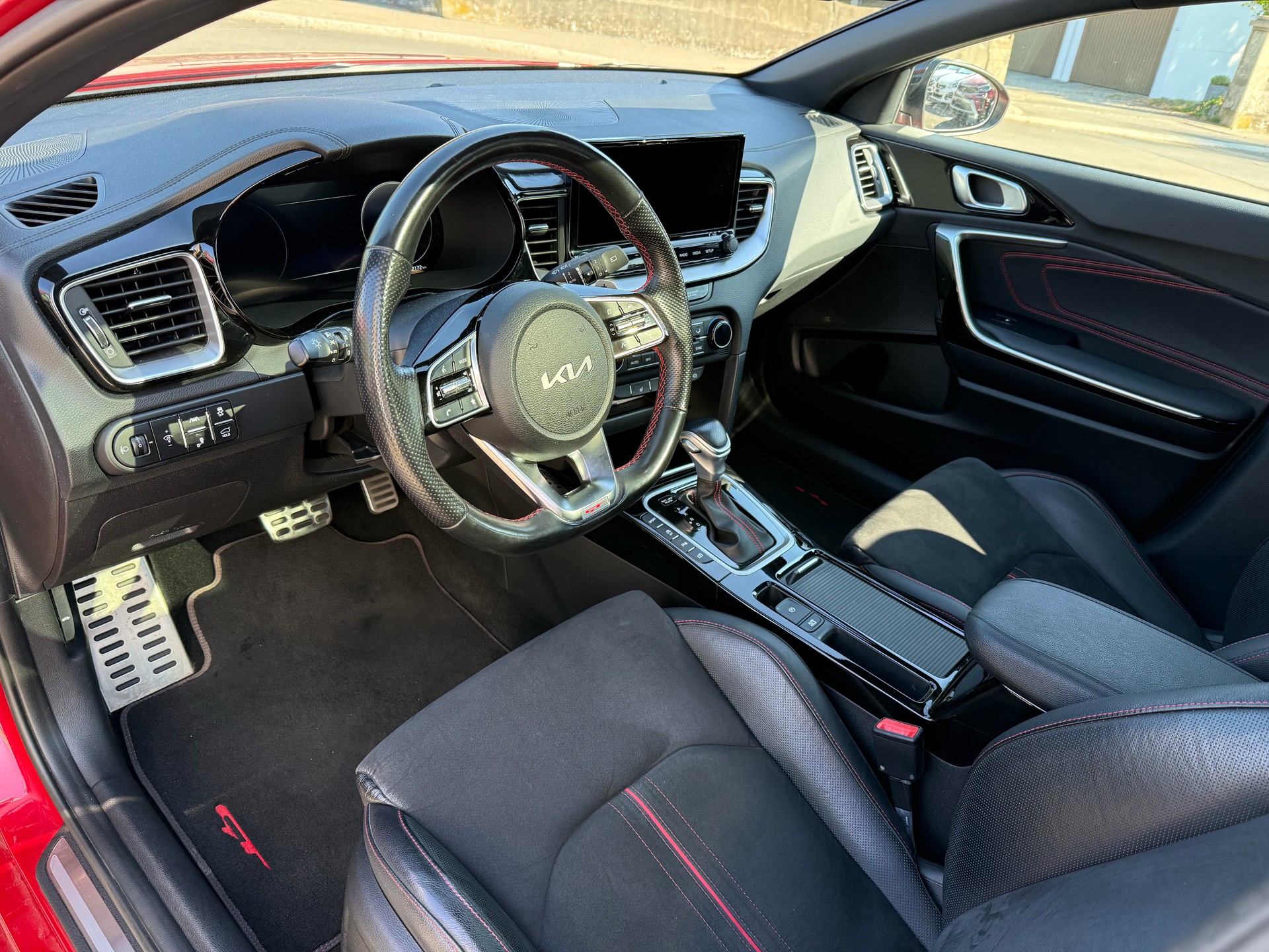 KIA ProCeed 1.6 T-GDi GT DCT-image-9