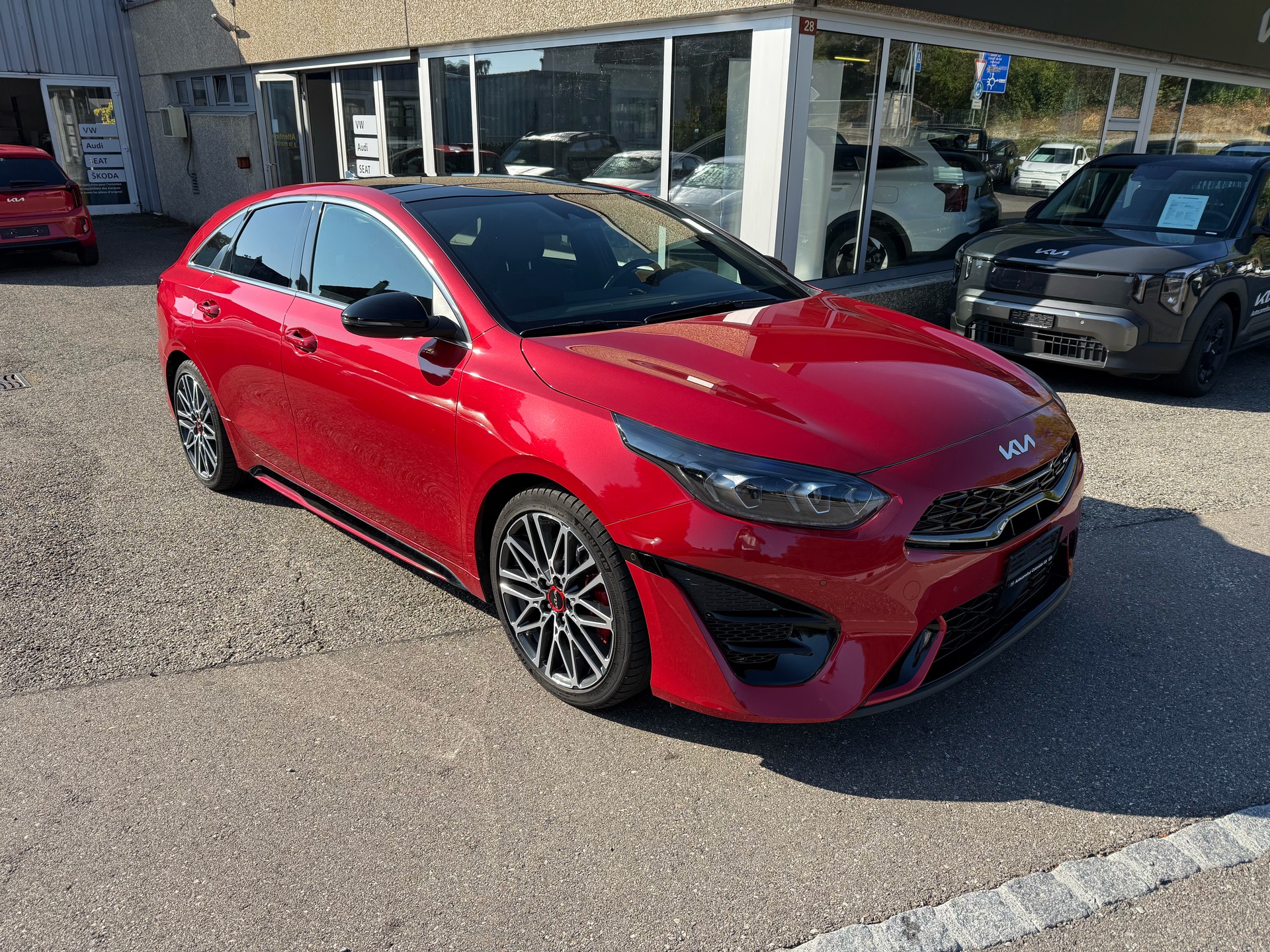 KIA ProCeed 1.6 T-GDi GT DCT-image-0