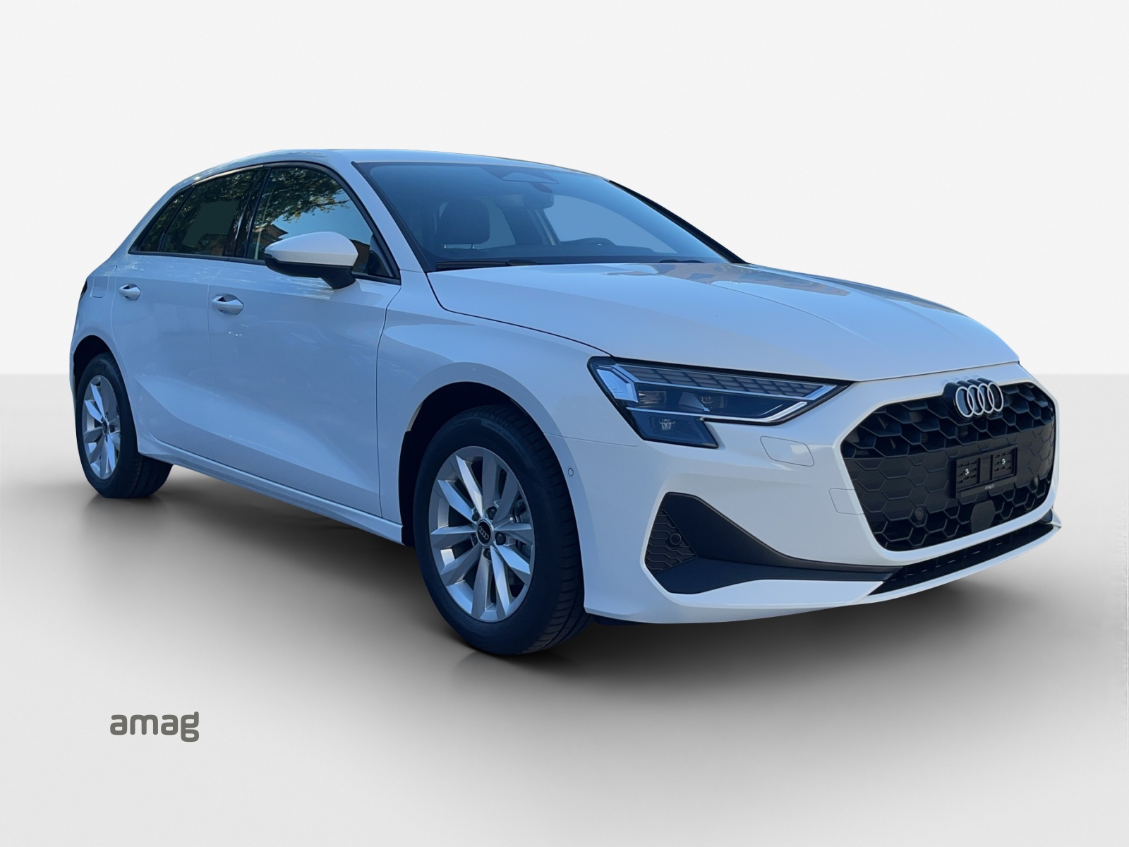 AUDI A3 Sportback TFSI 85 kW Ambition S-tronic-image-5