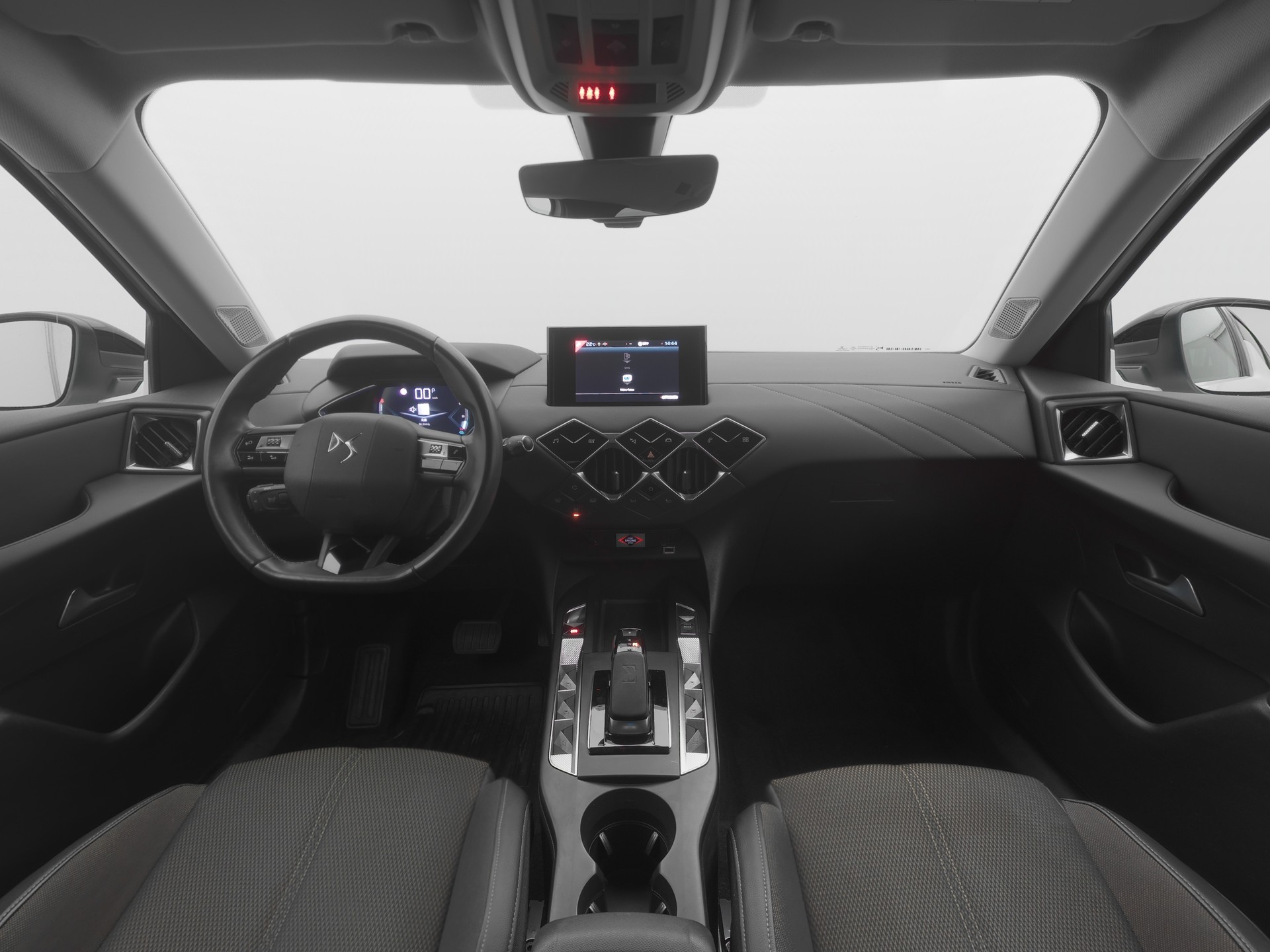 DS AUTOMOBILES DS 3 Crossback E-Tense So Chic-image-6