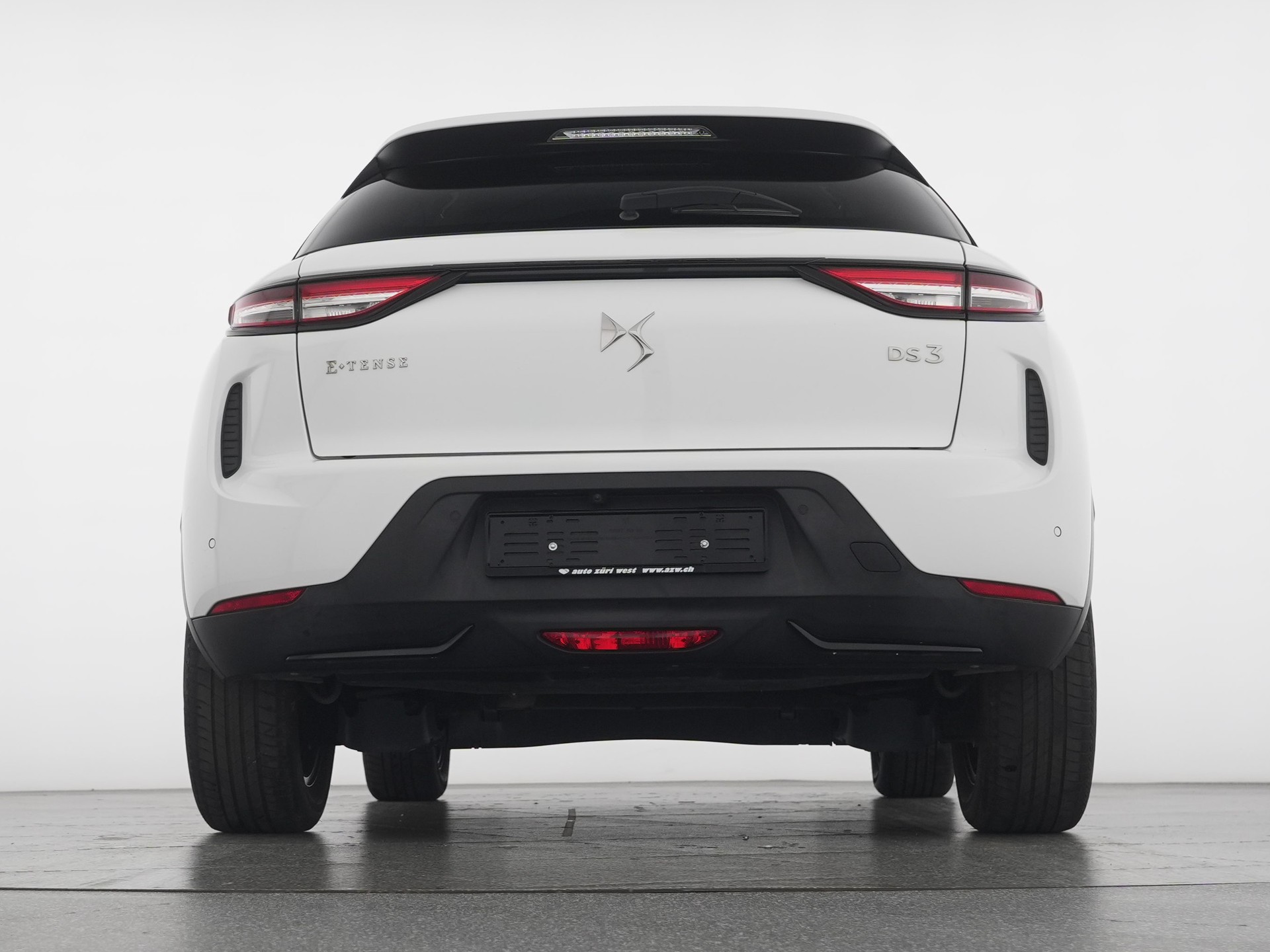 DS AUTOMOBILES DS 3 Crossback E-Tense So Chic-image-3