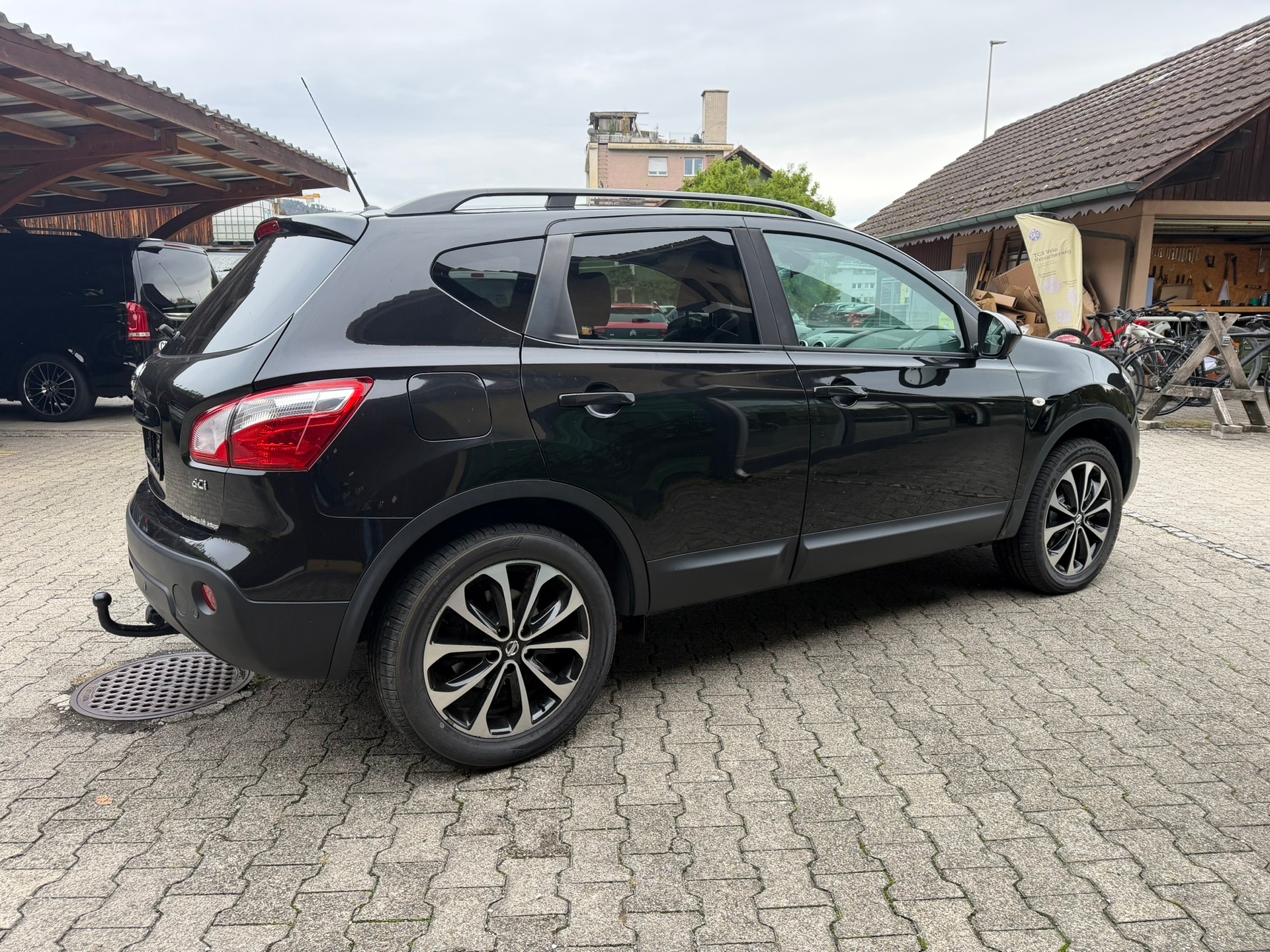 NISSAN Qashqai 1.6 dCi iStop 4WD i-Way-image-3