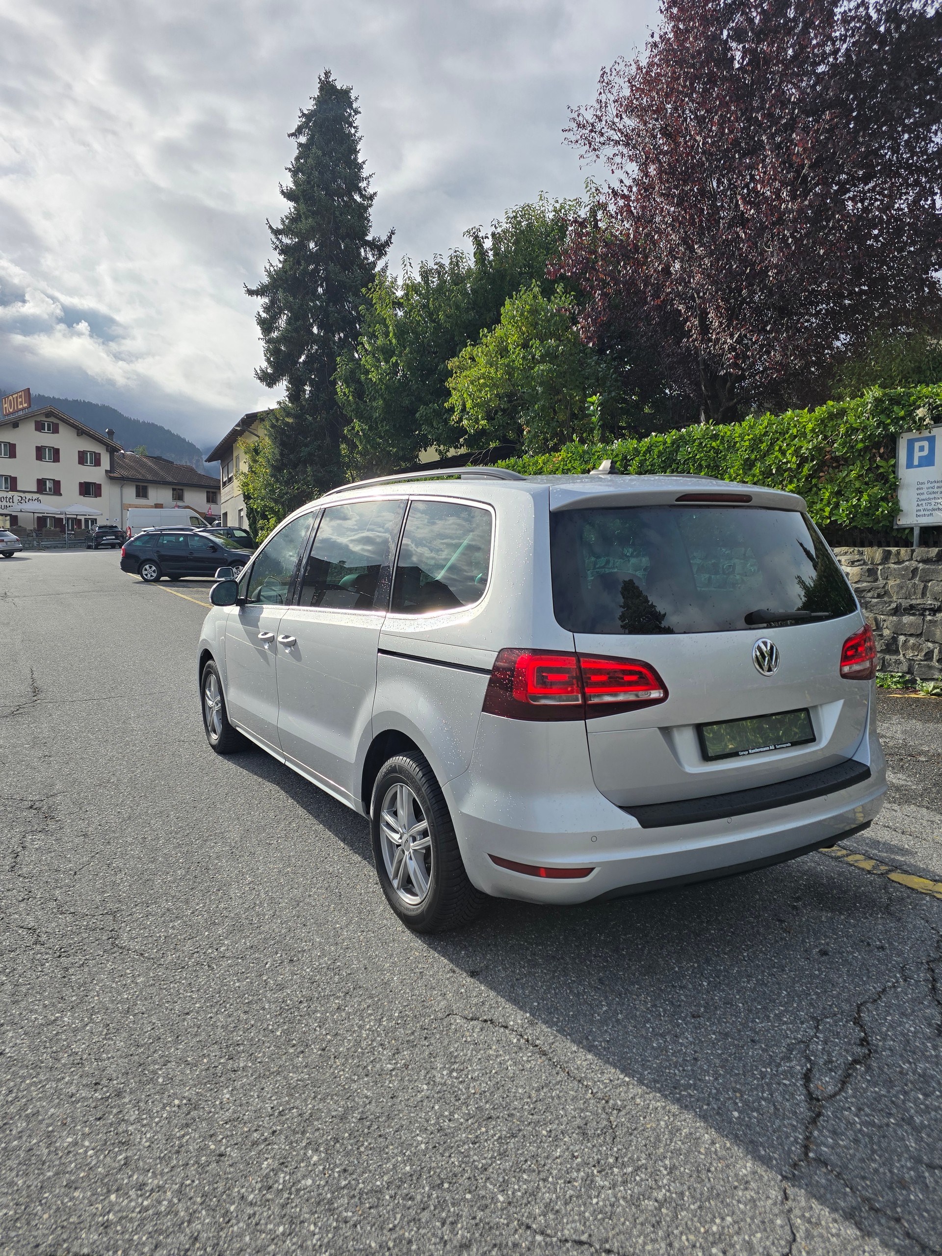 VW 2.0 TDI SCR Comfortline DSG 4m-image-2