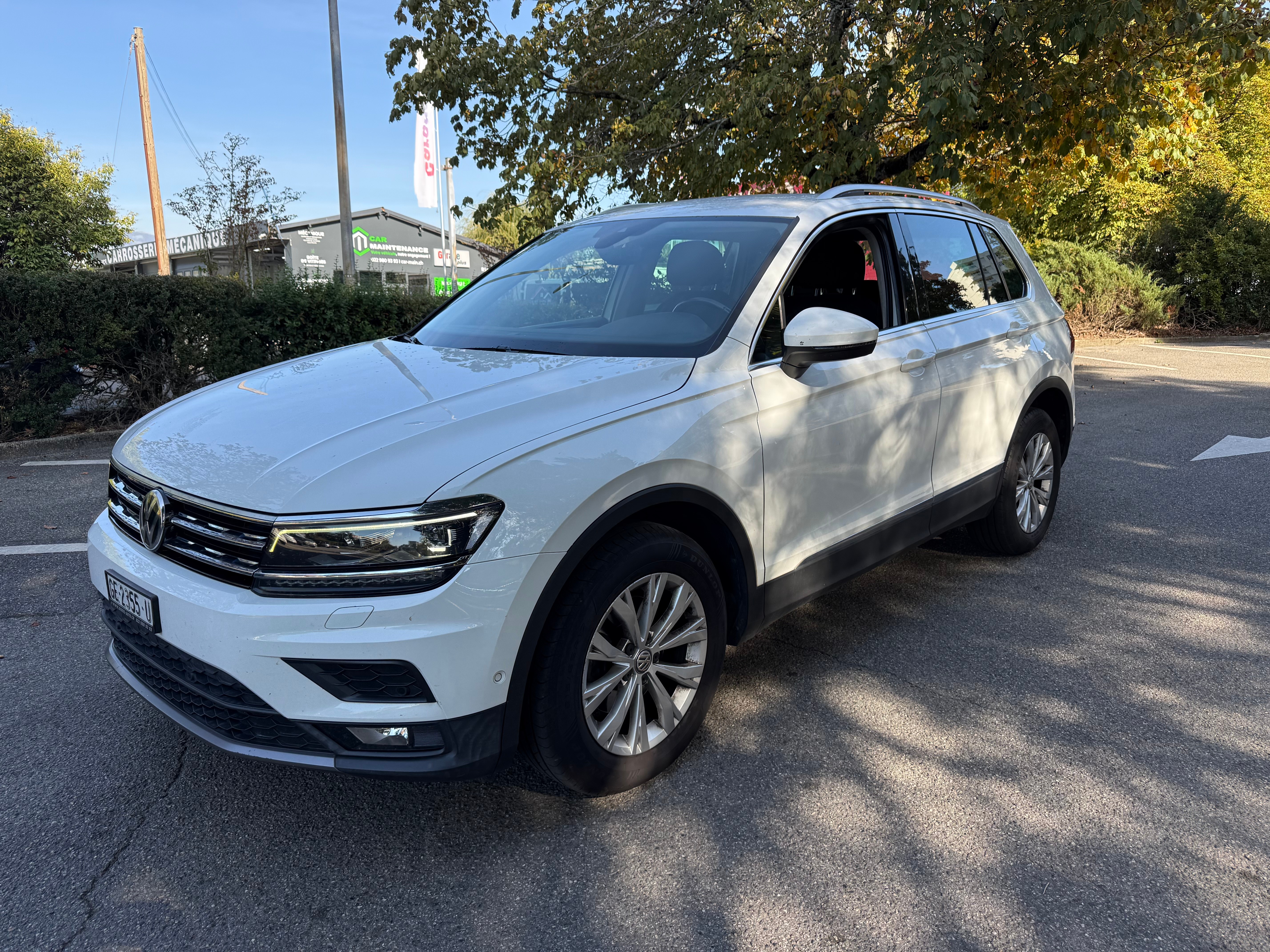 Car photo