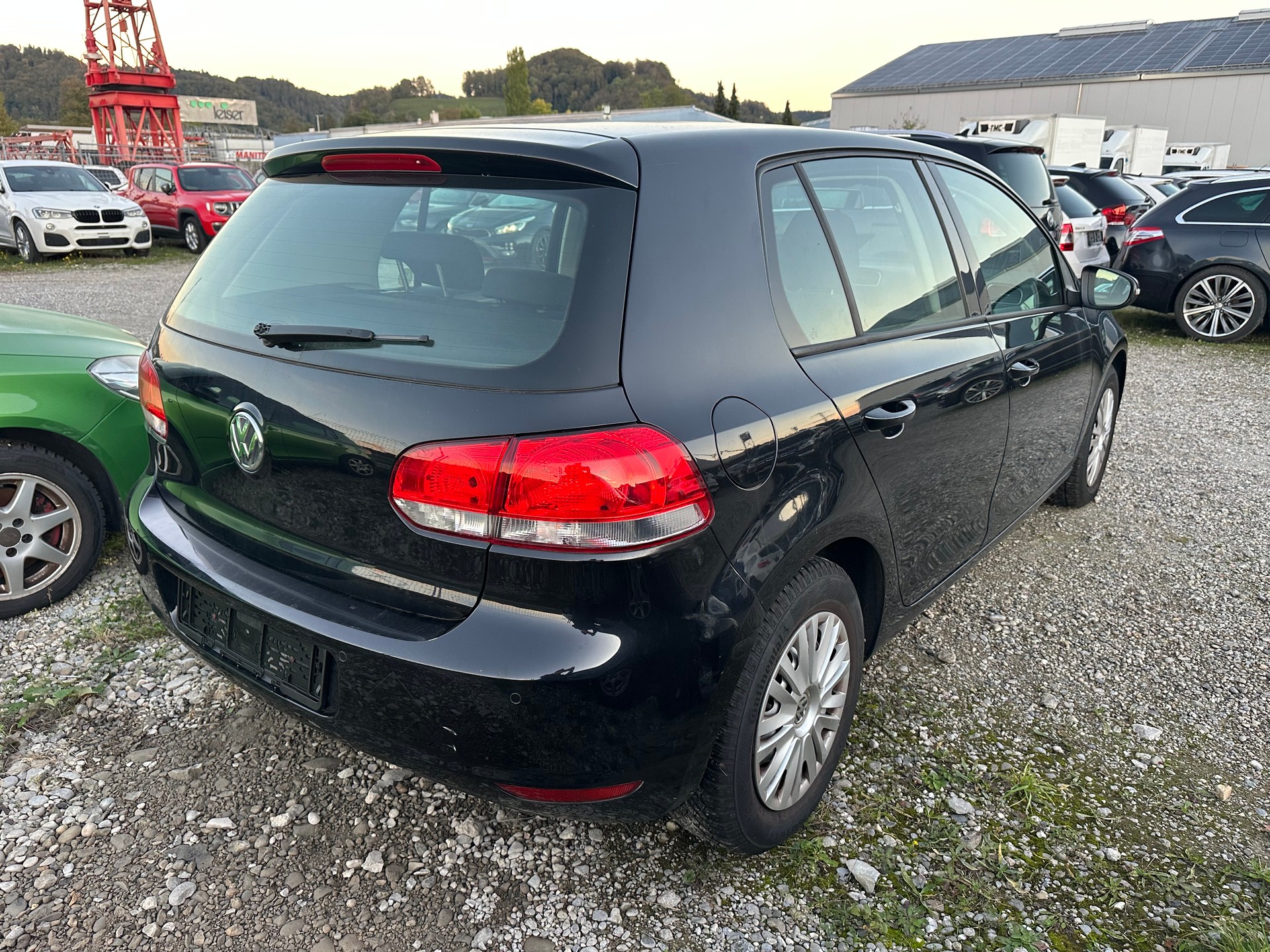 VW GOLF-image-5