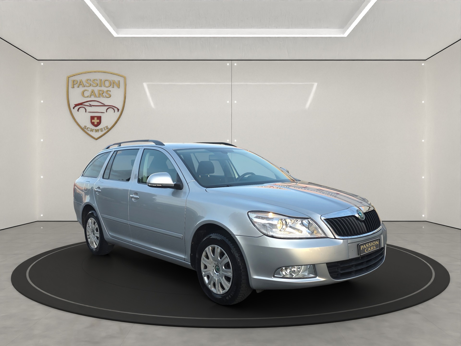 SKODA Octavia Combi 1.6 TDI Ambition DSG-image-7