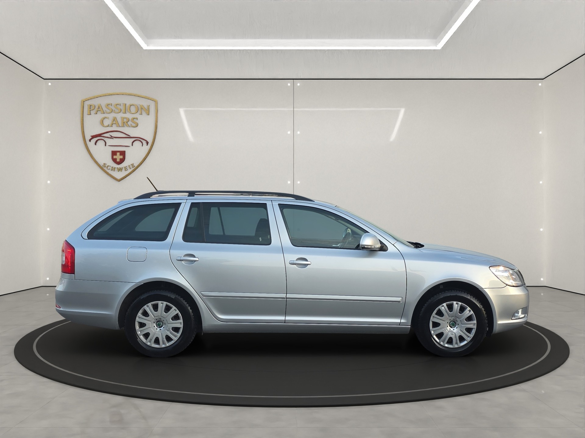 SKODA Octavia Combi 1.6 TDI Ambition DSG-image-6