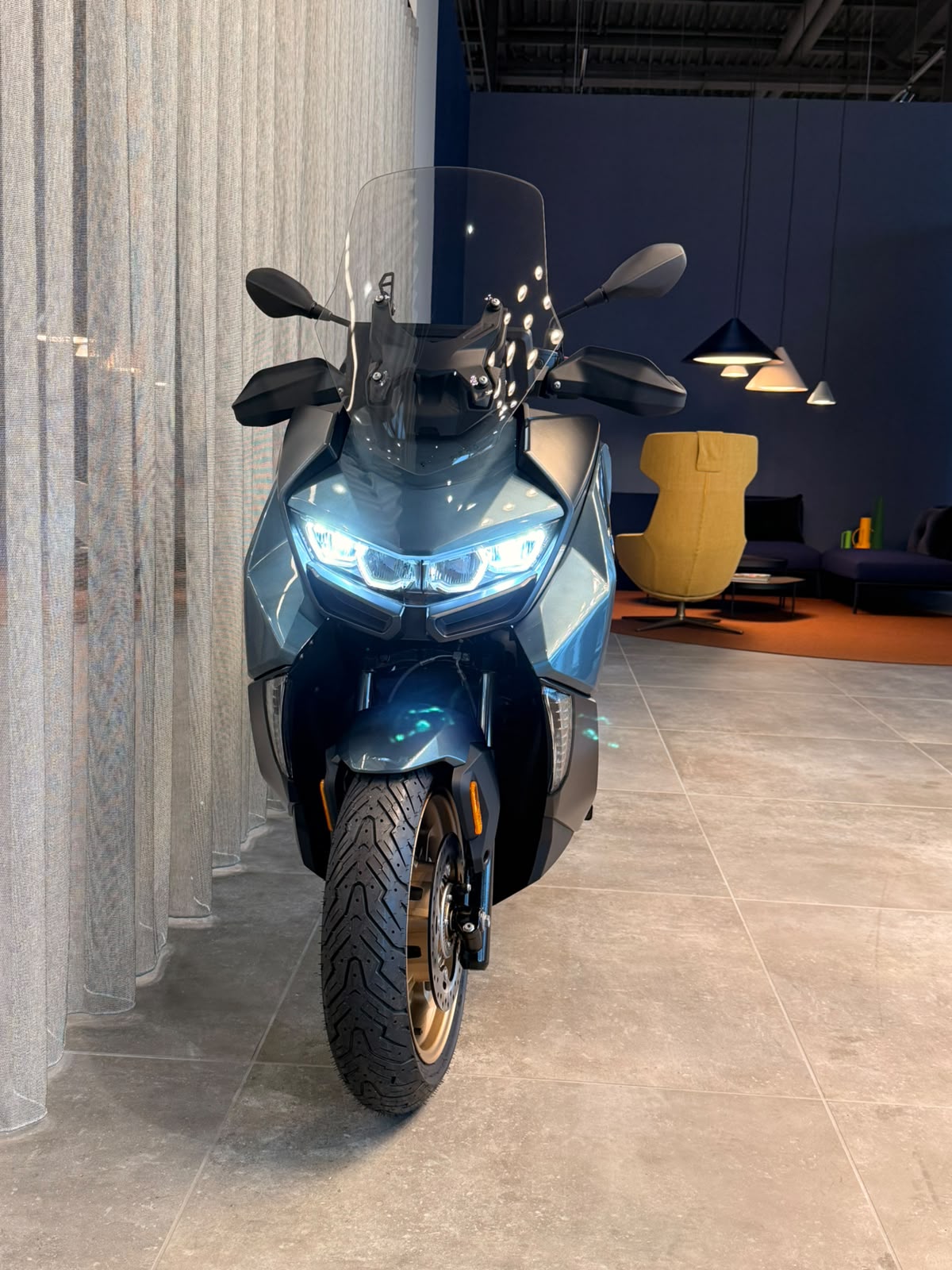 BMW C 400 GT ABS-showroom-element-2