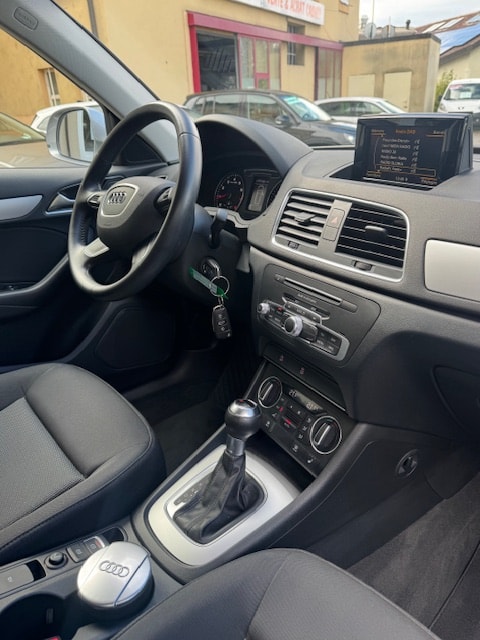 AUDI Q3 1.4 TFSI design S-tronic-image-7