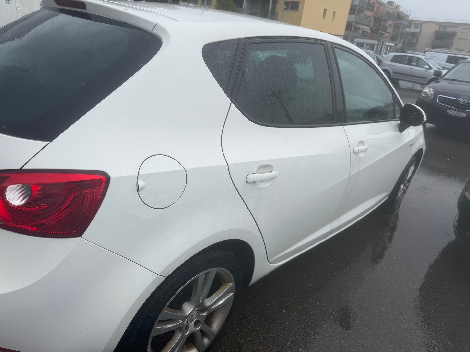 SEAT Ibiza 1.6 Stylance-image-2