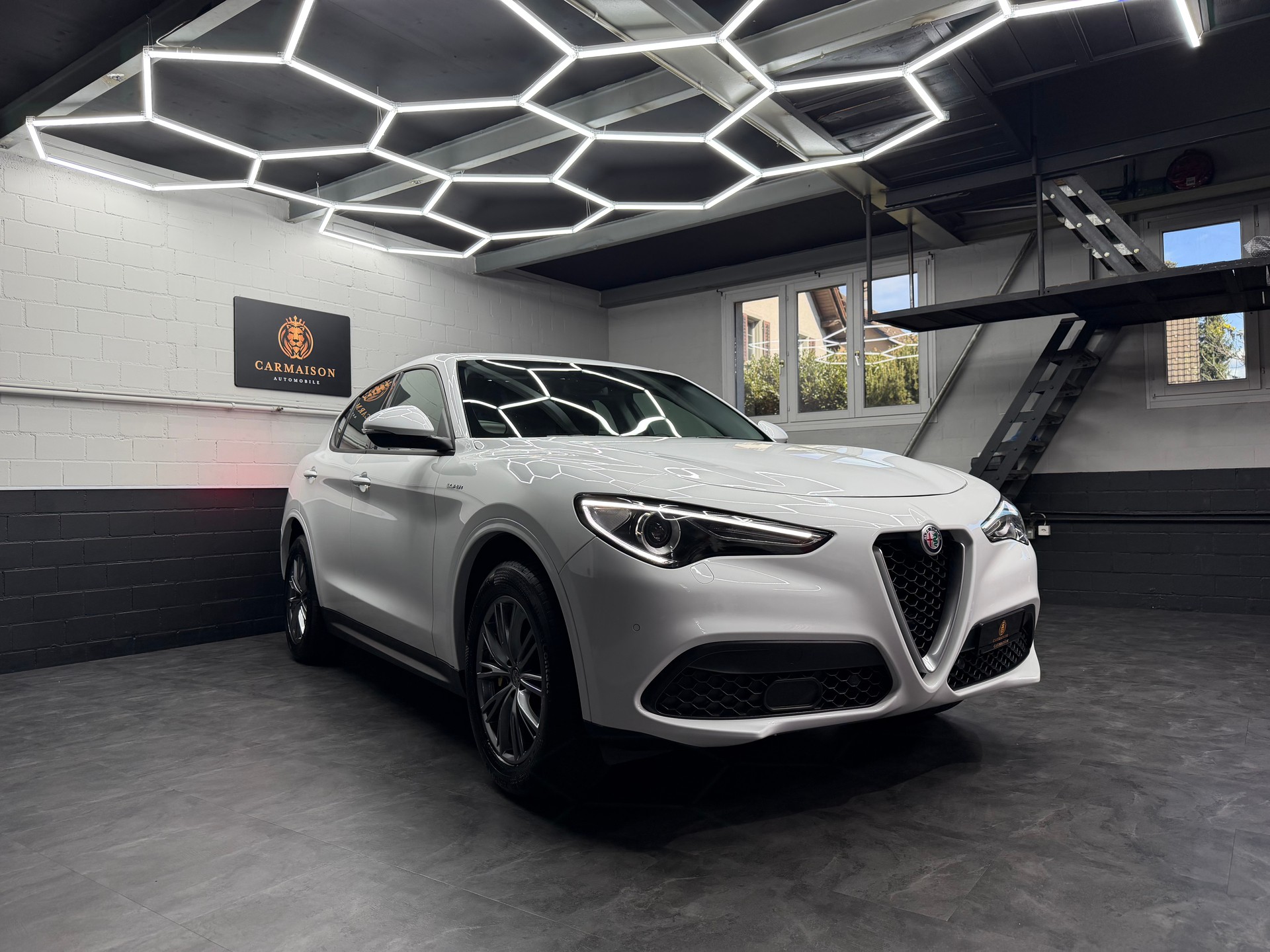ALFA ROMEO Stelvio 2.0 Super Q4 Automatic | CH-Auto | 1. Hand | ACC Tempomat | Rückfahrkamera | Keyless | Facelift-image-0