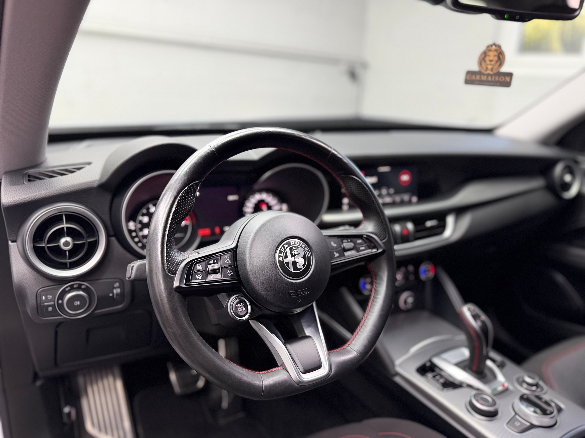 ALFA ROMEO Stelvio 2.0 Super Q4 Automatic | CH-Auto | 1. Hand | ACC Tempomat | Rückfahrkamera | Keyless | Facelift-image-14