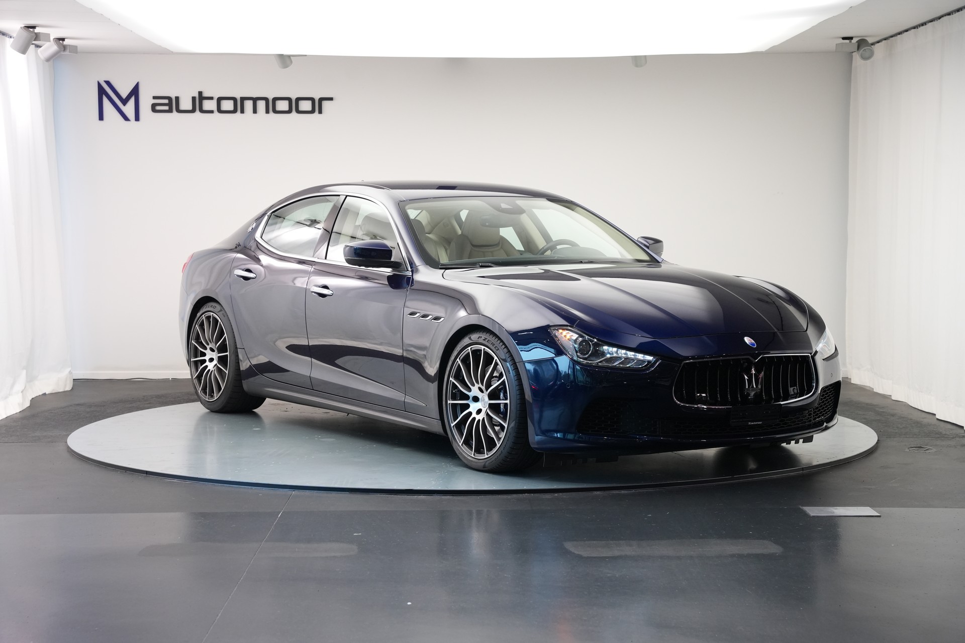 MASERATI Ghibli S Q4 3.0 V6 Automatica *Carbon*-image-2