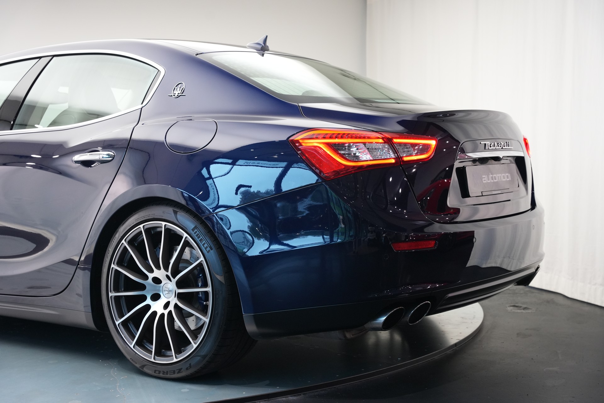 MASERATI Ghibli S Q4 3.0 V6 Automatica *Carbon*-image-44