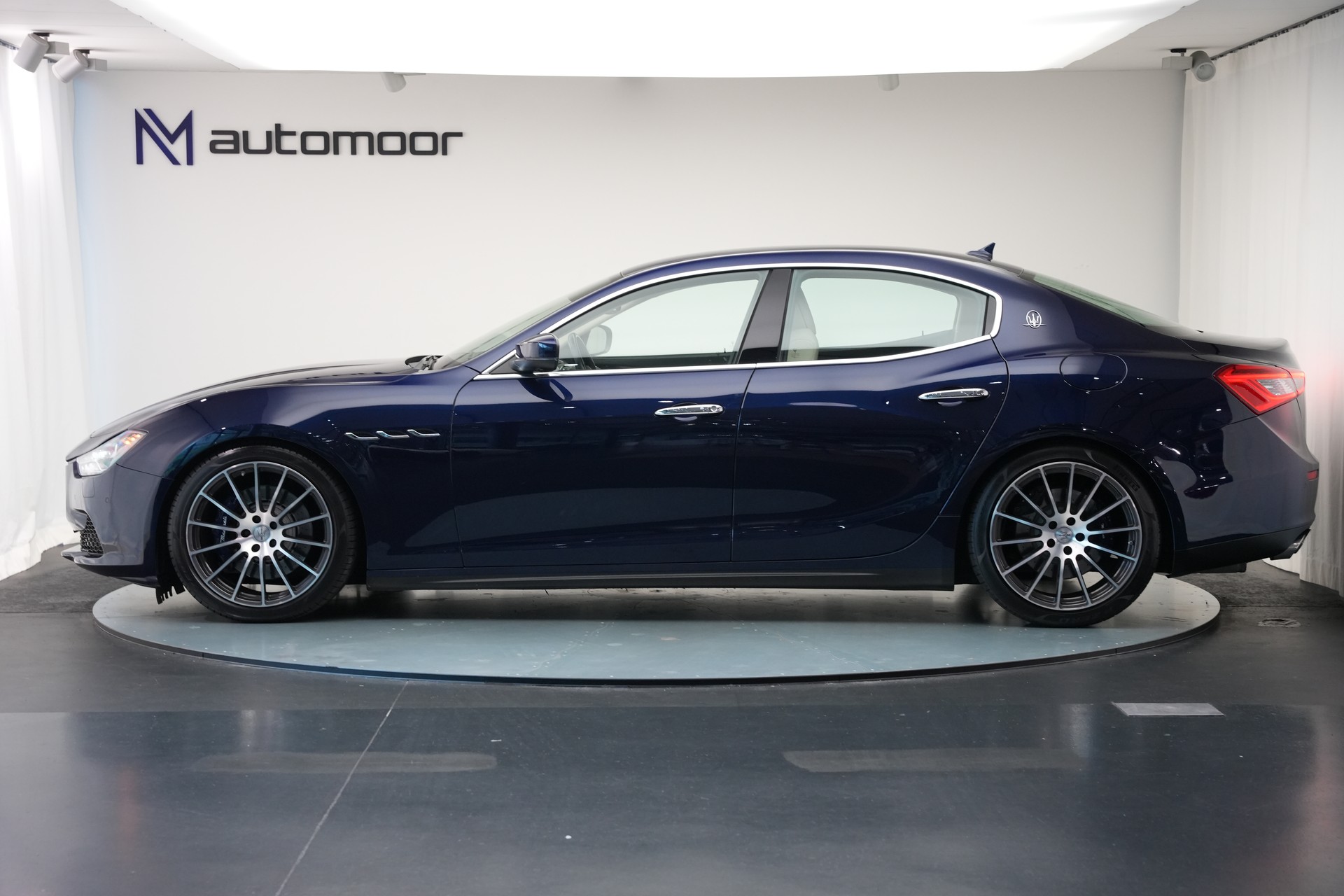 MASERATI Ghibli S Q4 3.0 V6 Automatica *Carbon*-image-7