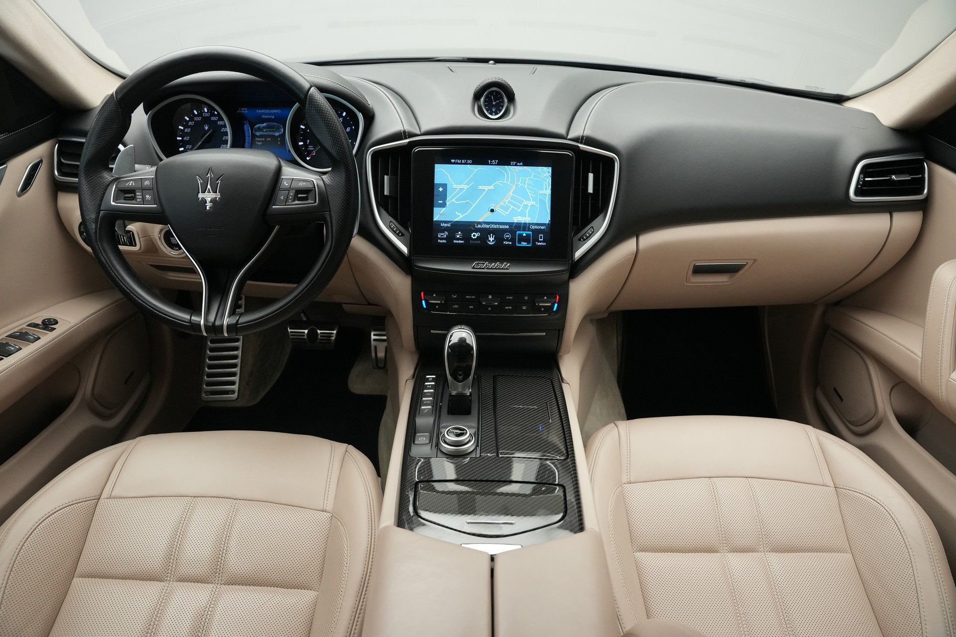 MASERATI Ghibli S Q4 3.0 V6 Automatica *Carbon*-image-9