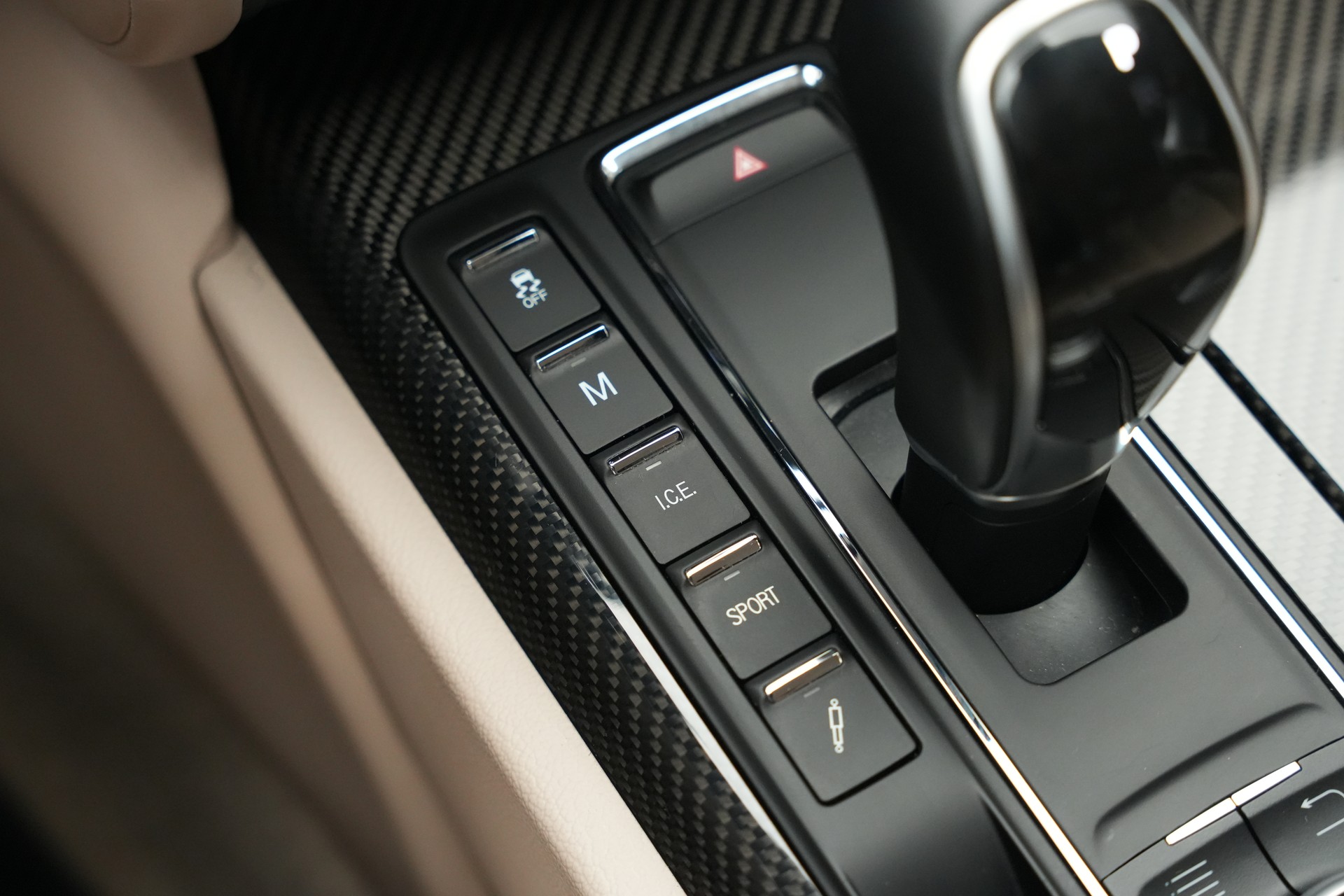 MASERATI Ghibli S Q4 3.0 V6 Automatica *Carbon*-image-26