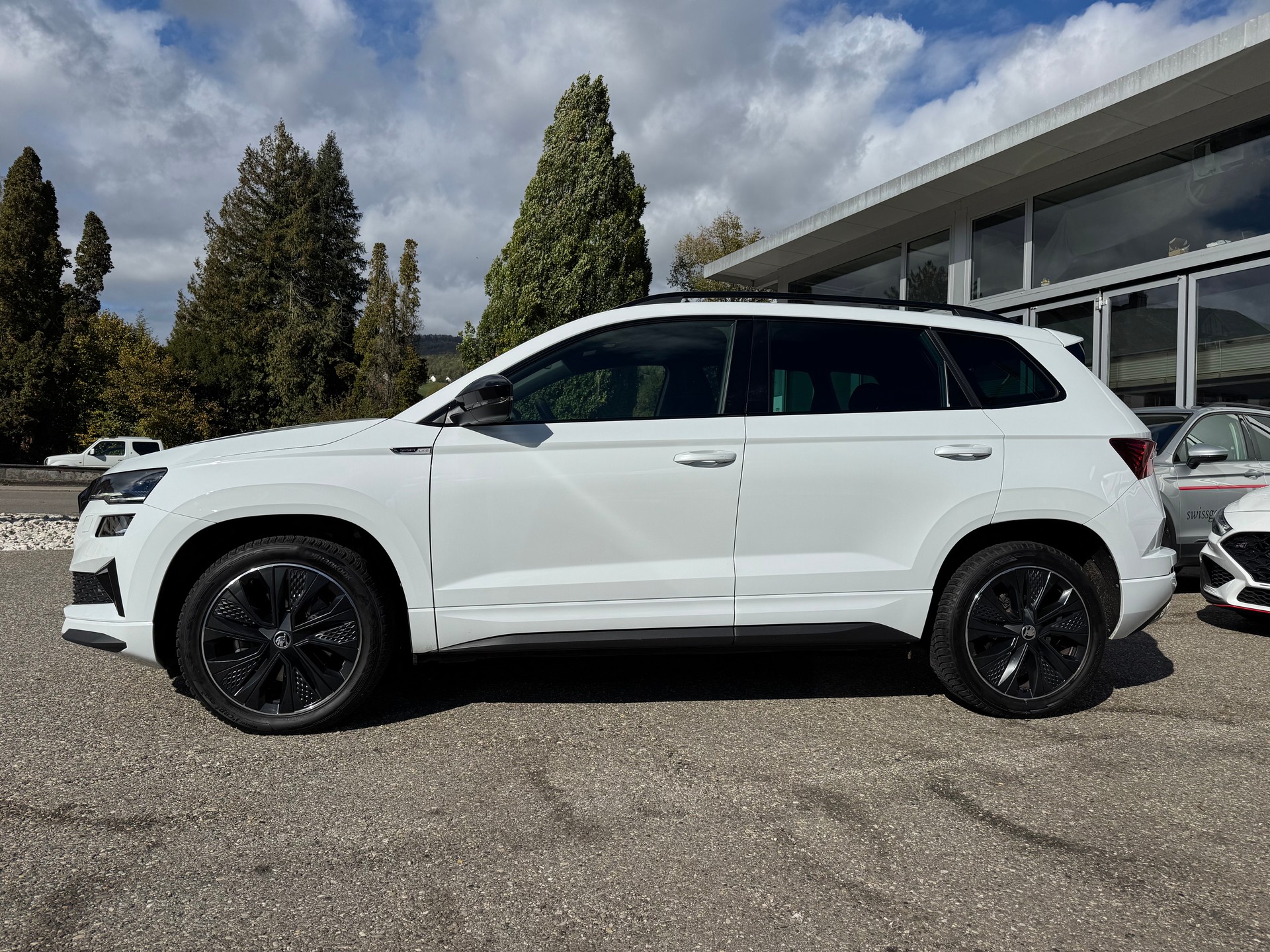 SKODA Karoq 1.5 TSI SportLine DSG-image-6