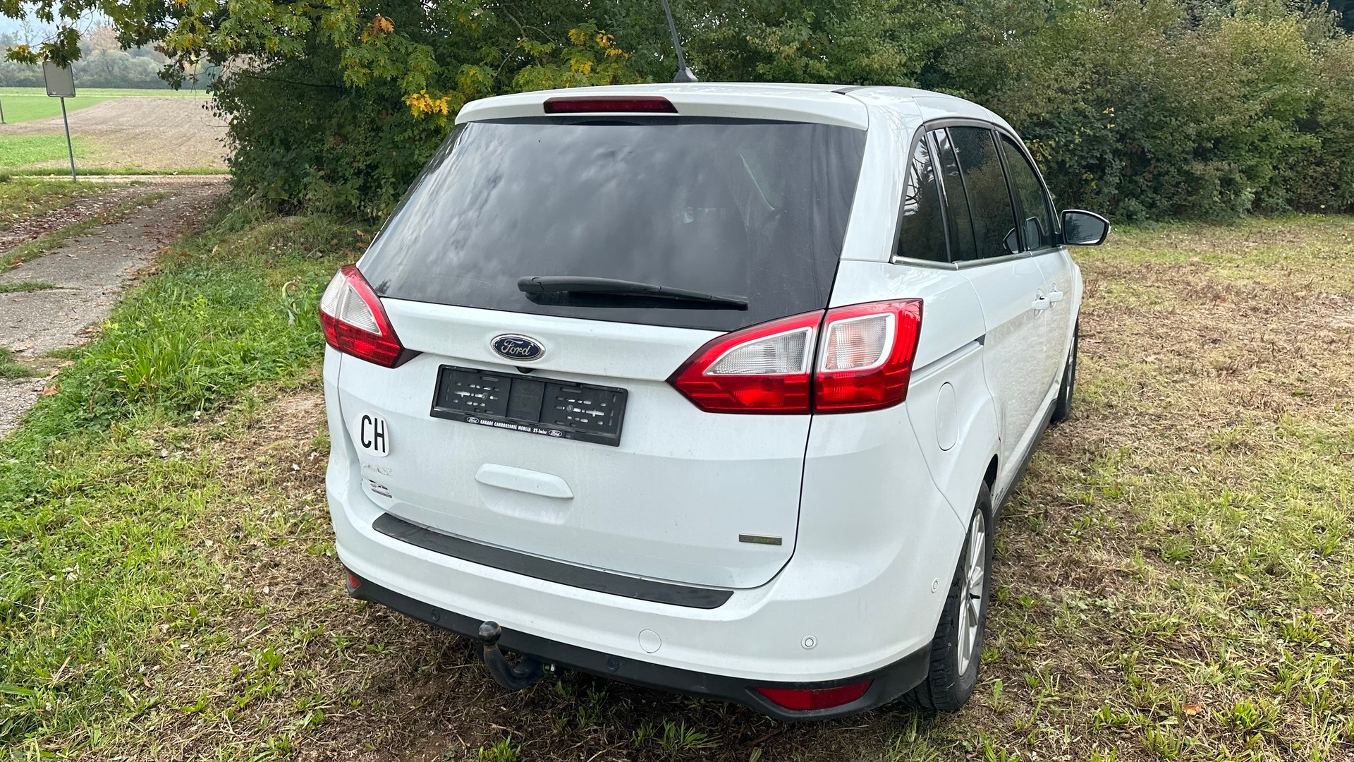 FORD GrC-Max 1.0 SCTi Titanium X-image-7