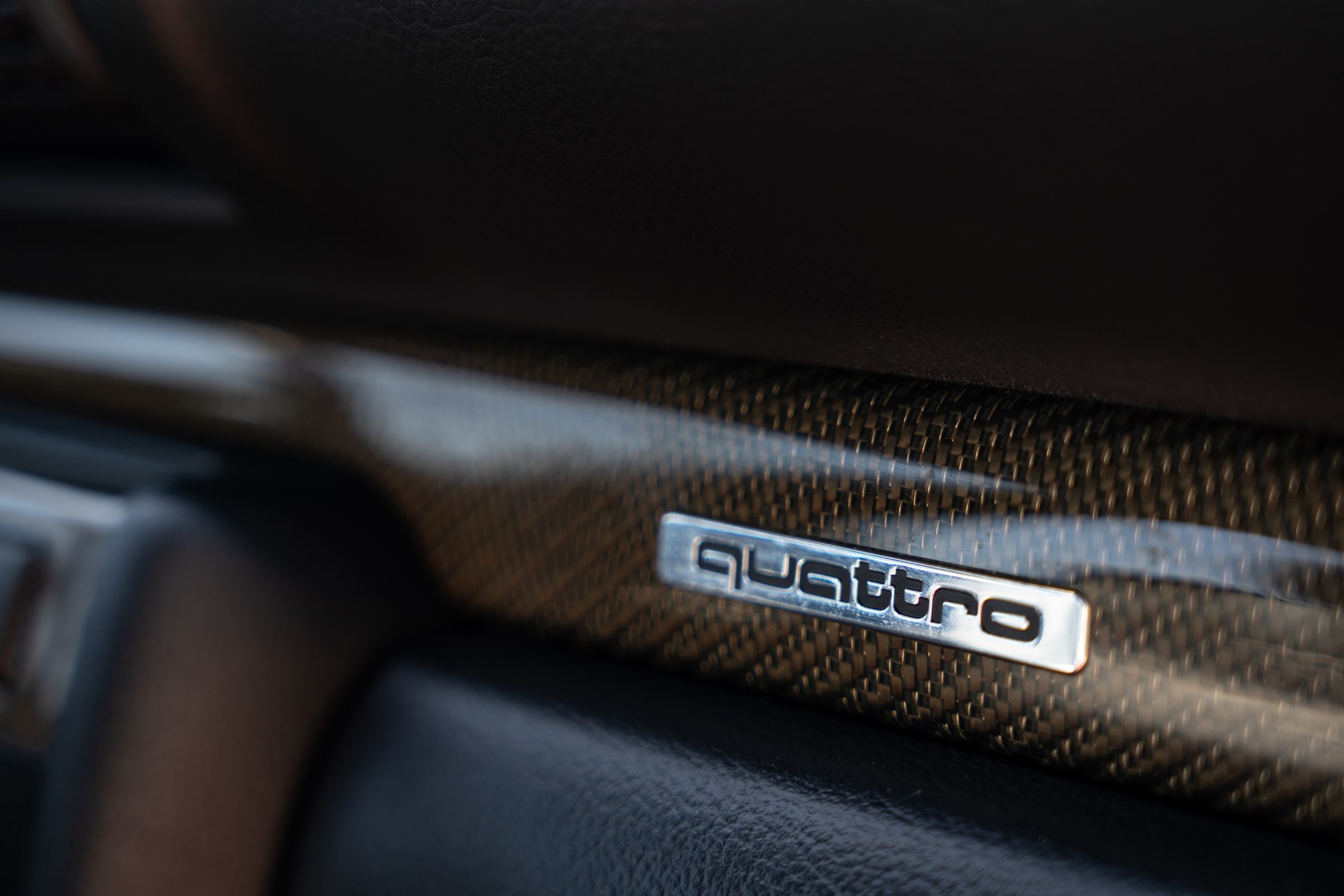 AUDI RS4 Avant quattro-image-17