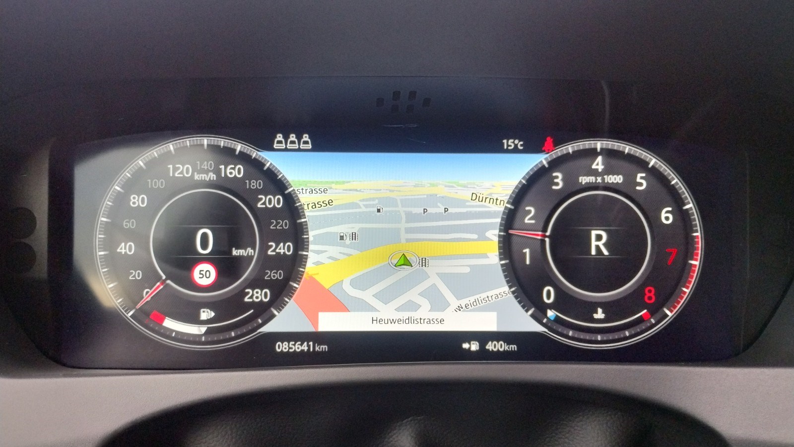 JAGUAR F-Pace 25t 2.0 R-Sport AWD Automatik-image-10
