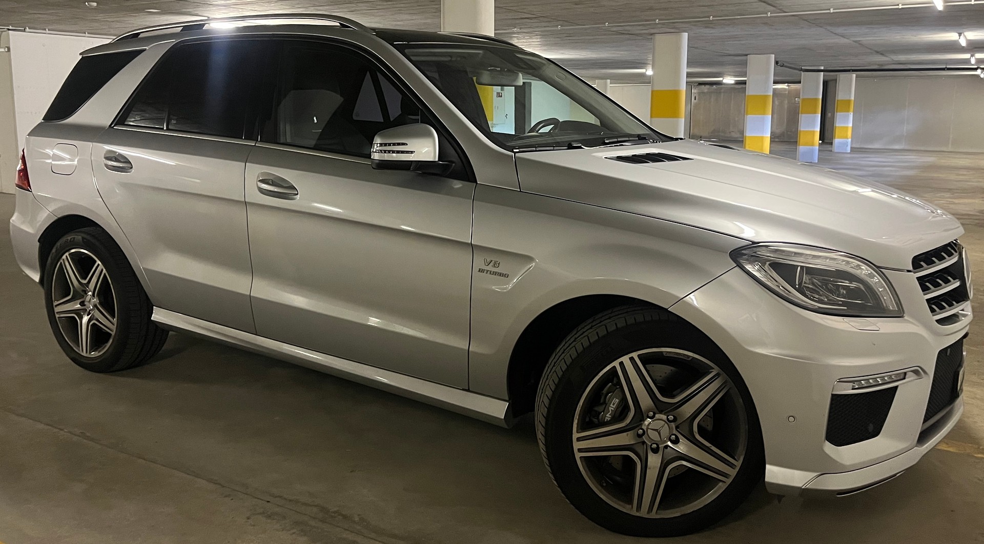 MERCEDES-BENZ ML 63 AMG 4Matic Speedshift