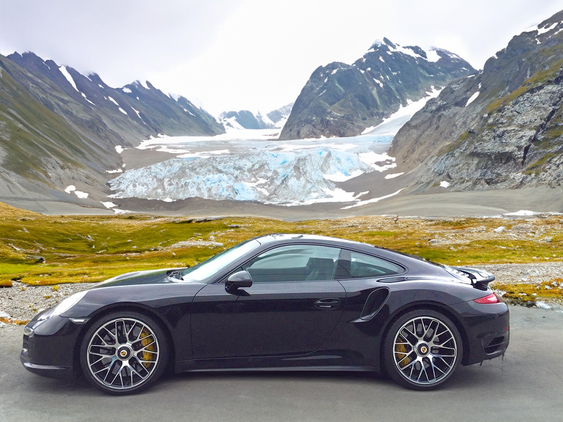 PORSCHE 911 Turbo S PDK-image-5