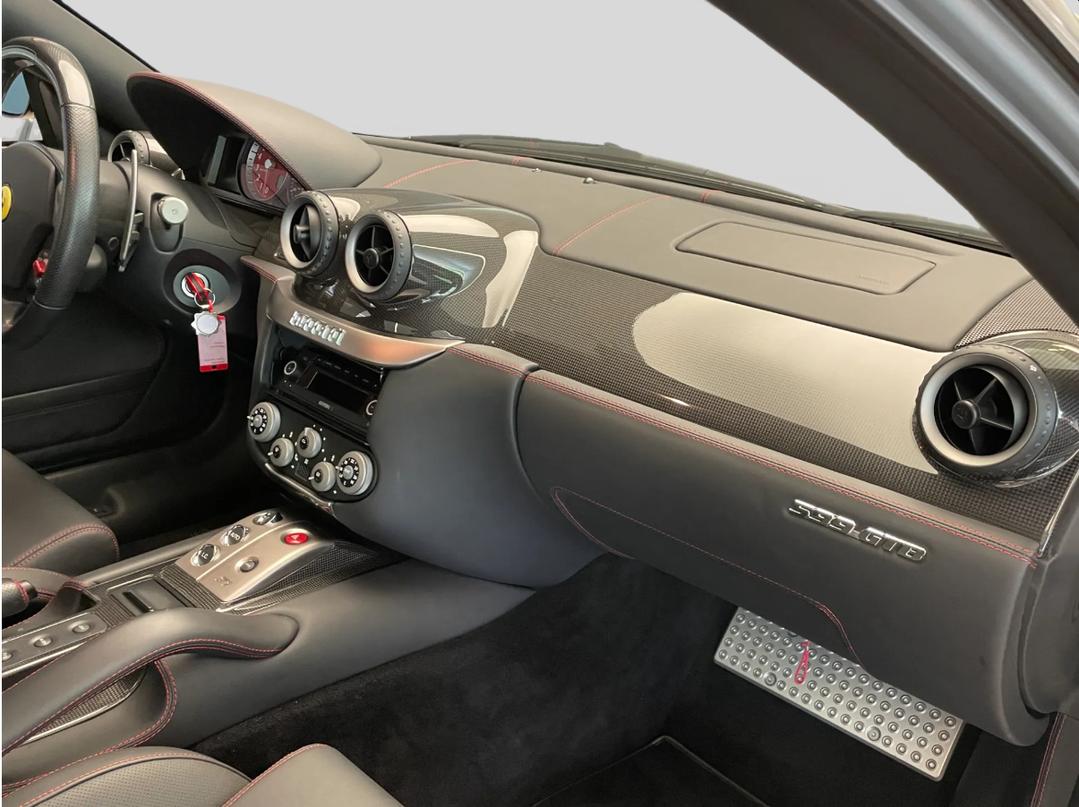 FERRARI 599 GTB-image-12