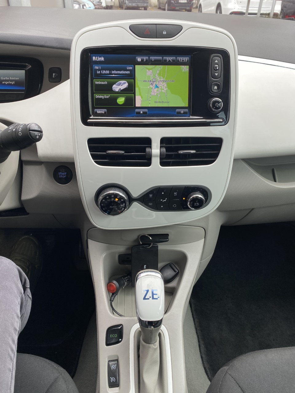 RENAULT Zoe Intens Q210 (Batterie Kauf)-image-12