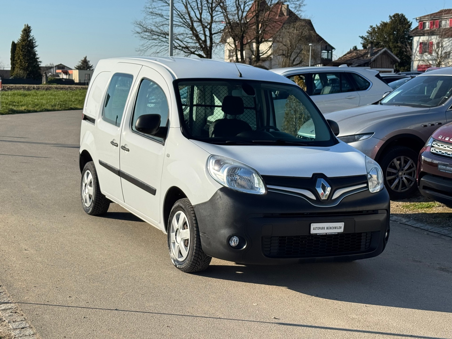 RENAULT Kangoo Medium TCe 115 ENERGY Business-image-1