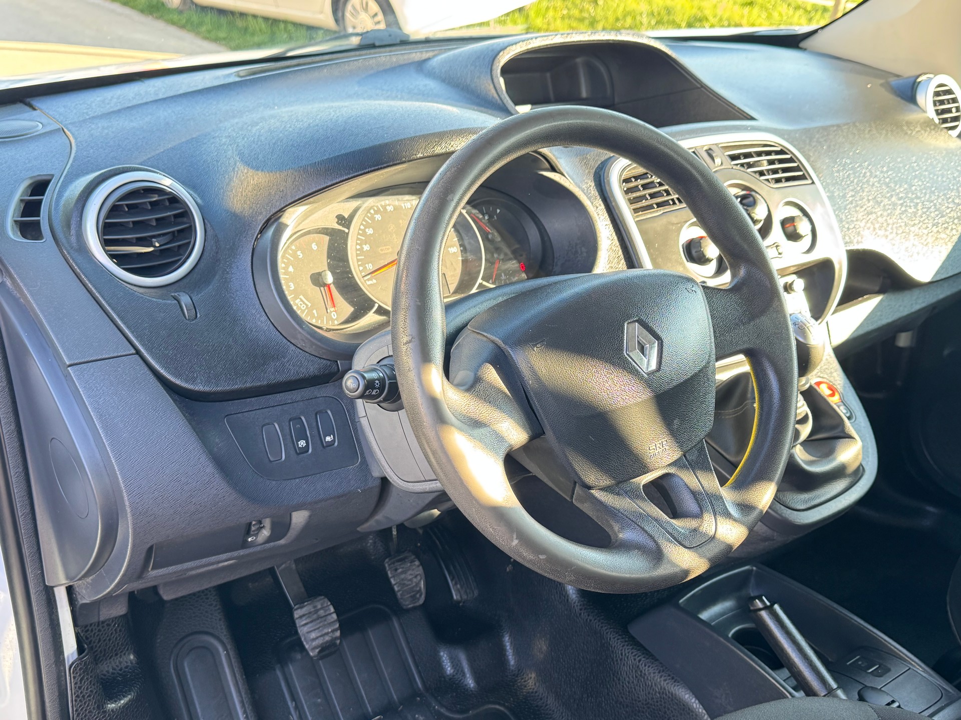 RENAULT Kangoo Medium TCe 115 ENERGY Business-image-7