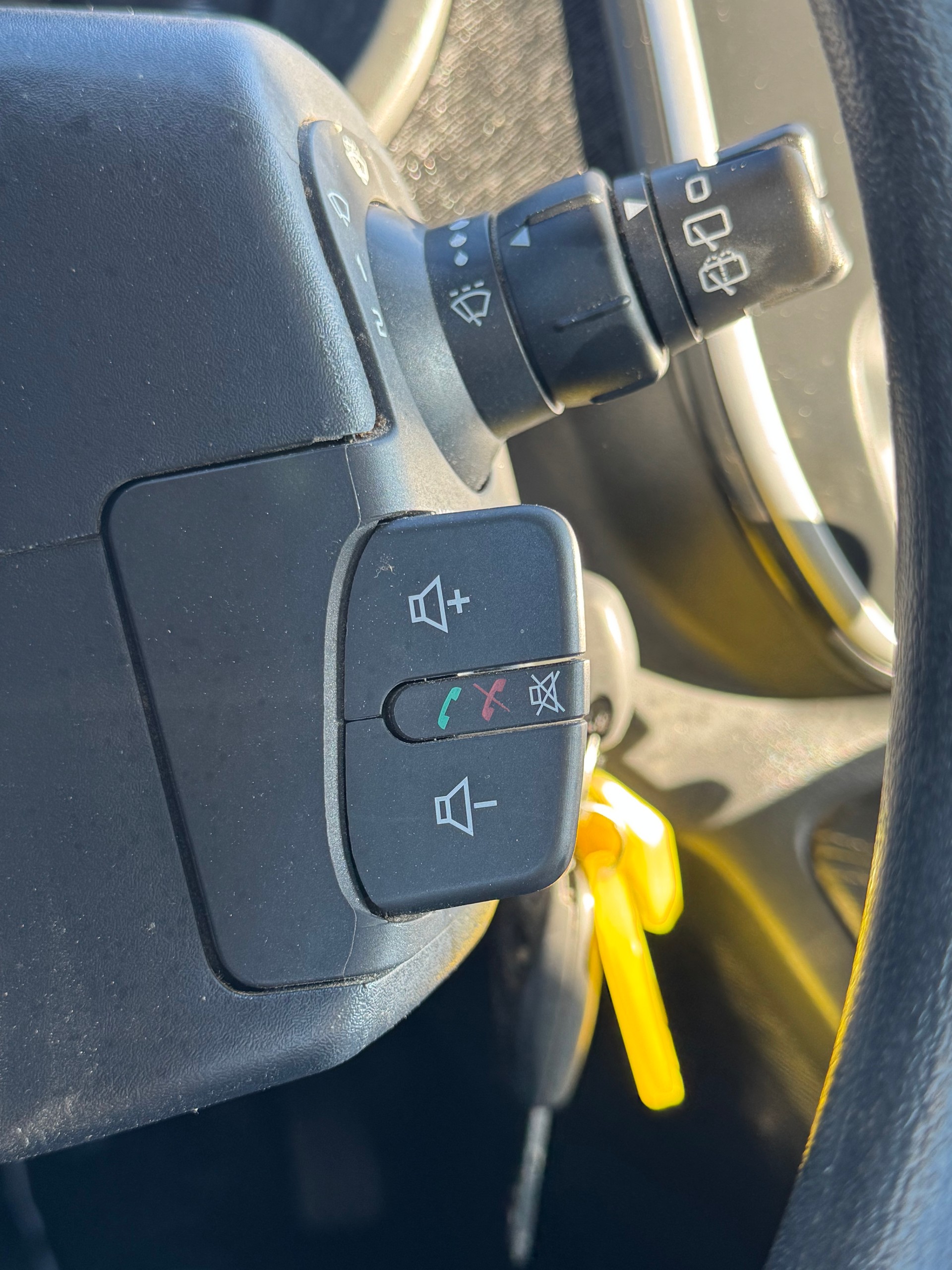 RENAULT Kangoo Medium TCe 115 ENERGY Business-image-12