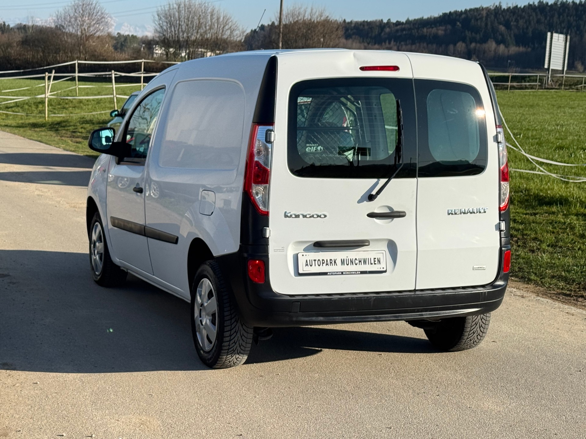 RENAULT Kangoo Medium TCe 115 ENERGY Business-image-3