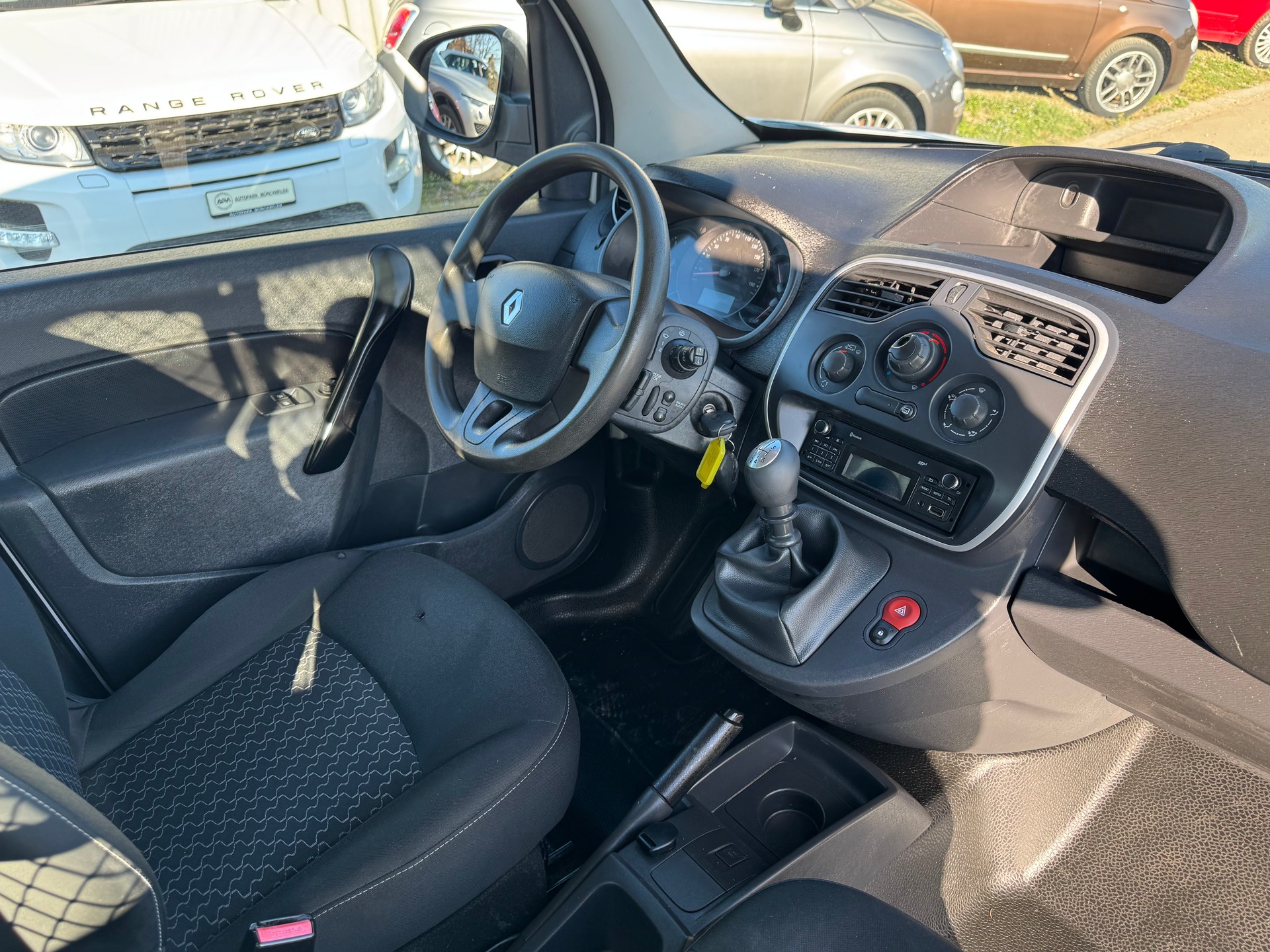 RENAULT Kangoo Medium TCe 115 ENERGY Business-image-9