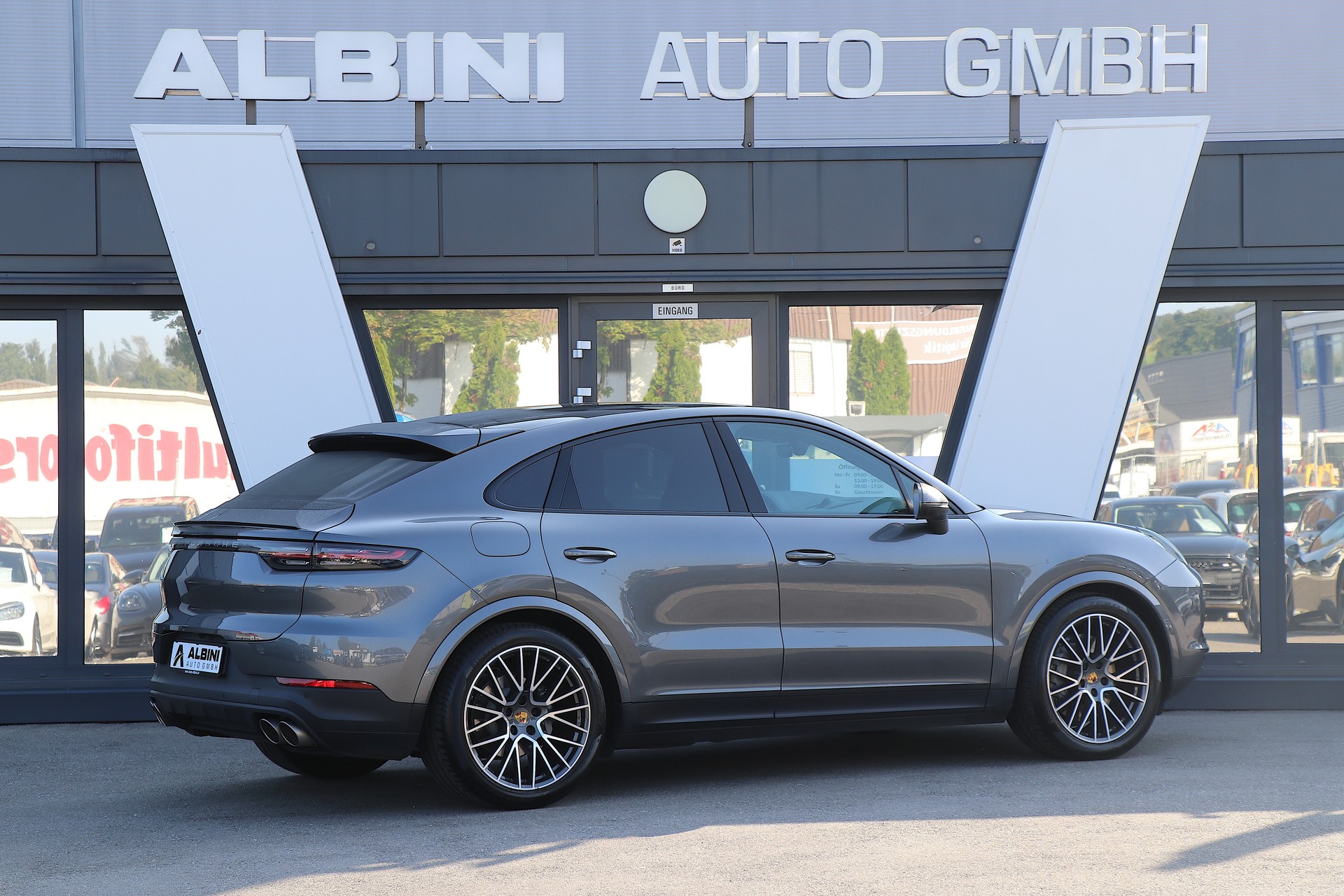 PORSCHE Cayenne S Coupé-image-2