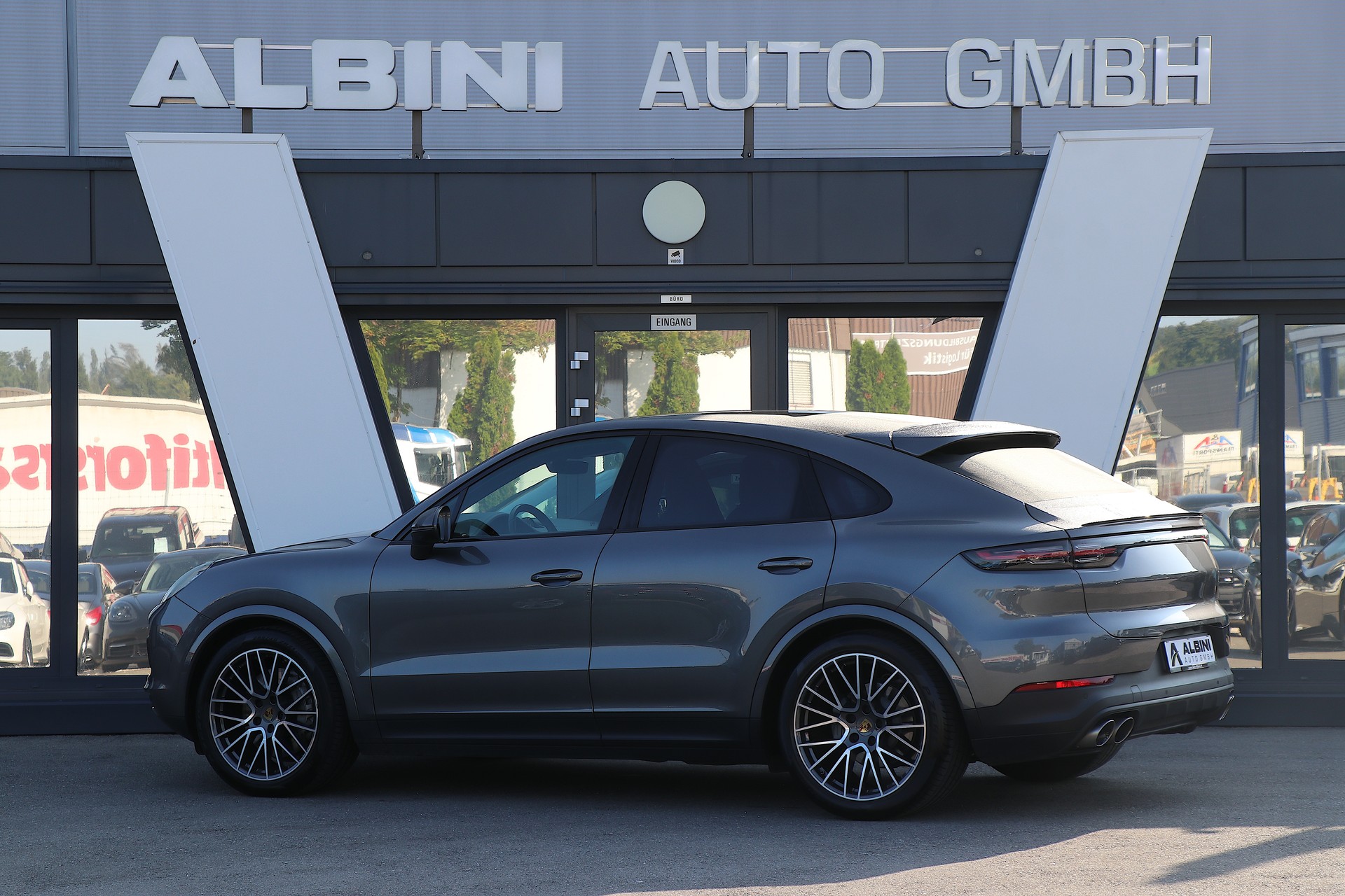 PORSCHE Cayenne S Coupé-image-3
