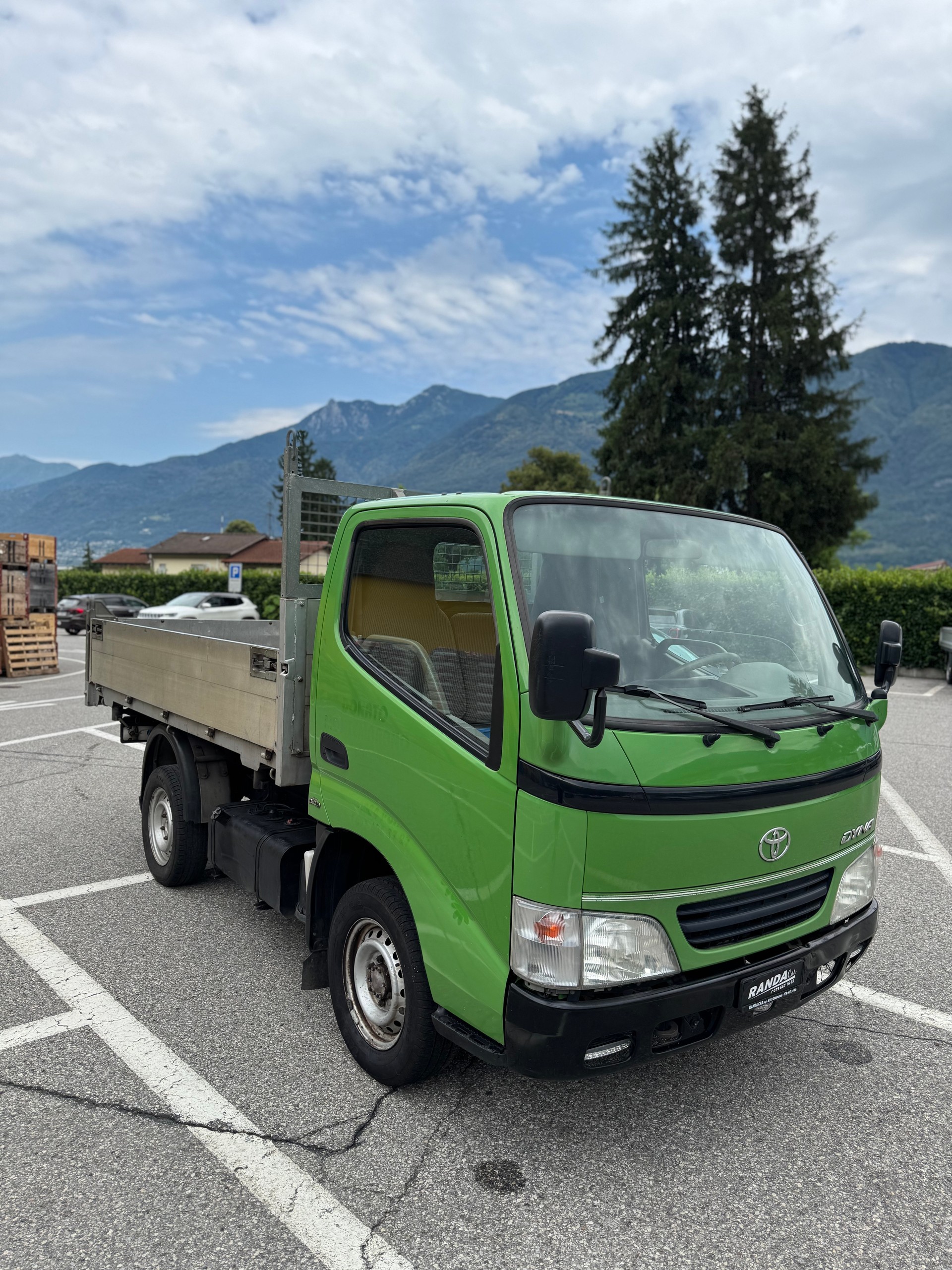 TOYOTA Dyna 100 2.5 D-4D-image-1