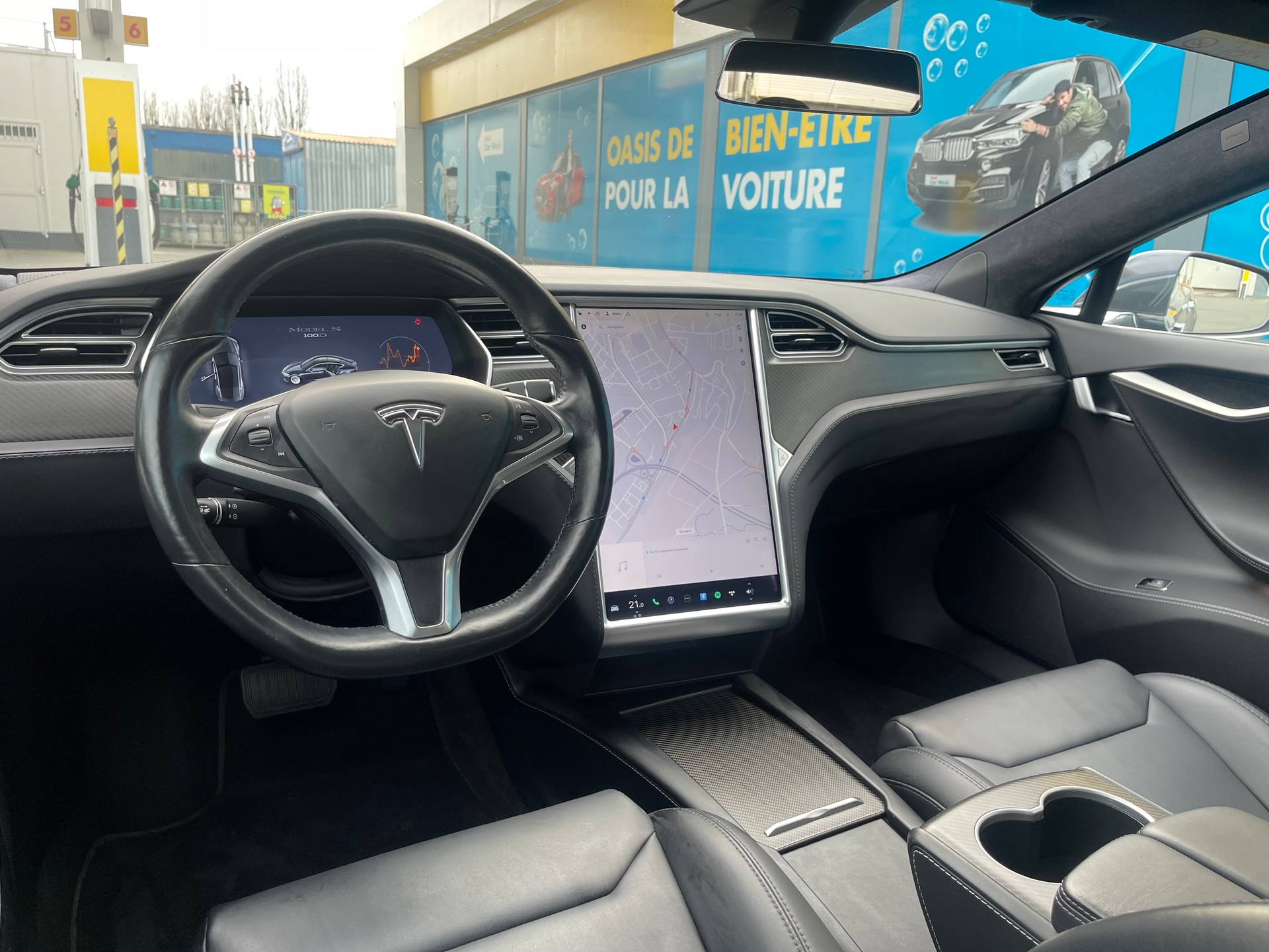 TESLA Model S 100 D-image-9