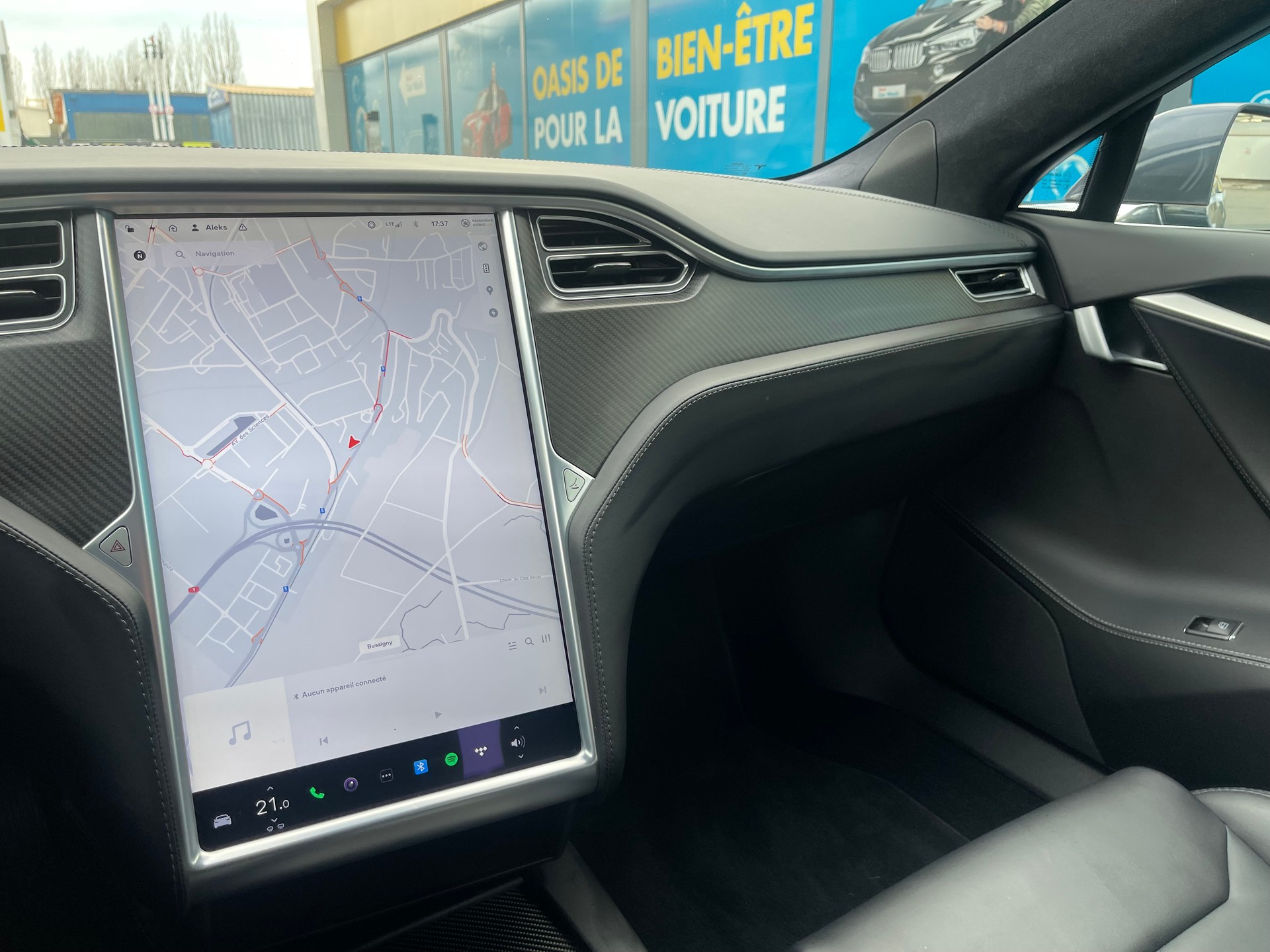 TESLA Model S 100 D-image-10