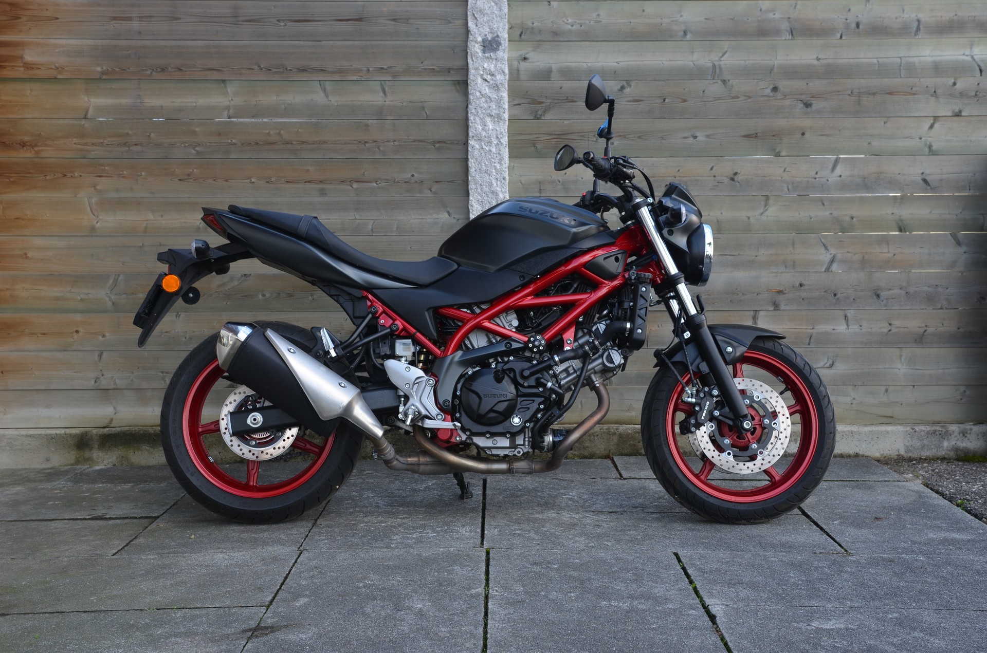 SUZUKI SV 650 ABS L6