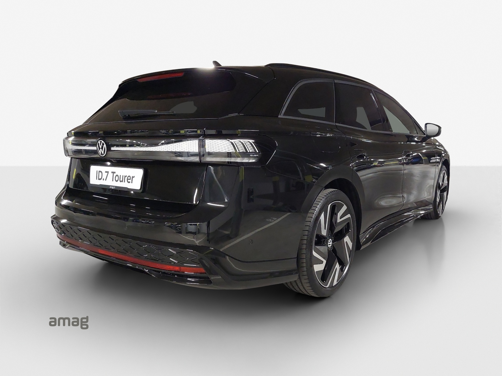 VW ID.7 Tourer GTX 86 kWh GTX 4 Motion-image-4