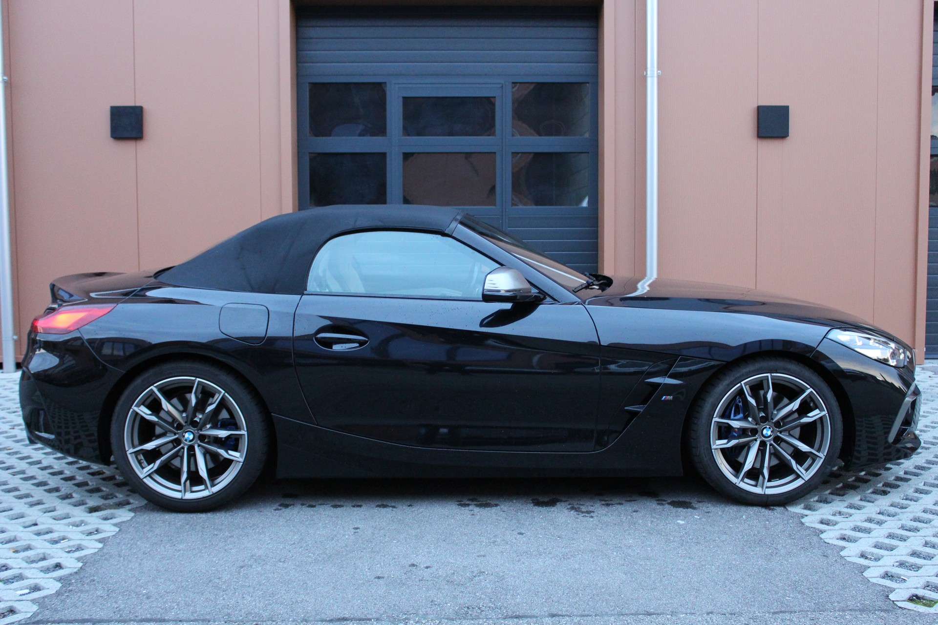 BMW Z4 M40i Steptronic - "Harman&Kardon * Head-Up Display * LED Adapt. * Jantes 19' M * Driving Assistant"-image-3
