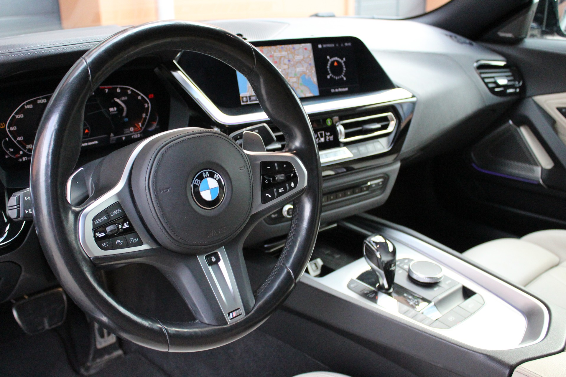 BMW Z4 M40i Steptronic - "Harman&Kardon * Head-Up Display * LED Adapt. * Jantes 19' M * Driving Assistant"-image-8