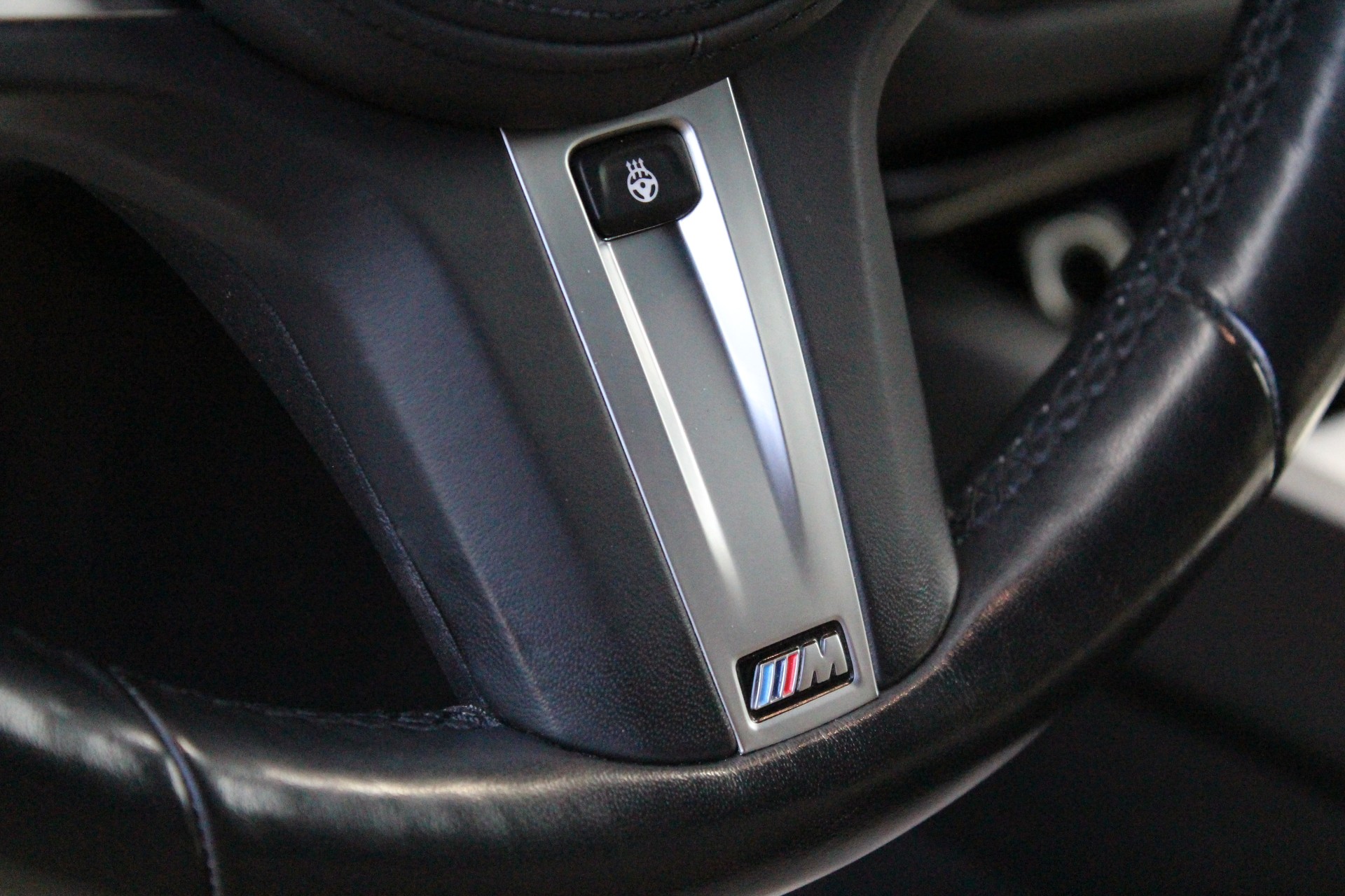 BMW Z4 M40i Steptronic - "Harman&Kardon * Head-Up Display * LED Adapt. * Jantes 19' M * Driving Assistant"-image-9